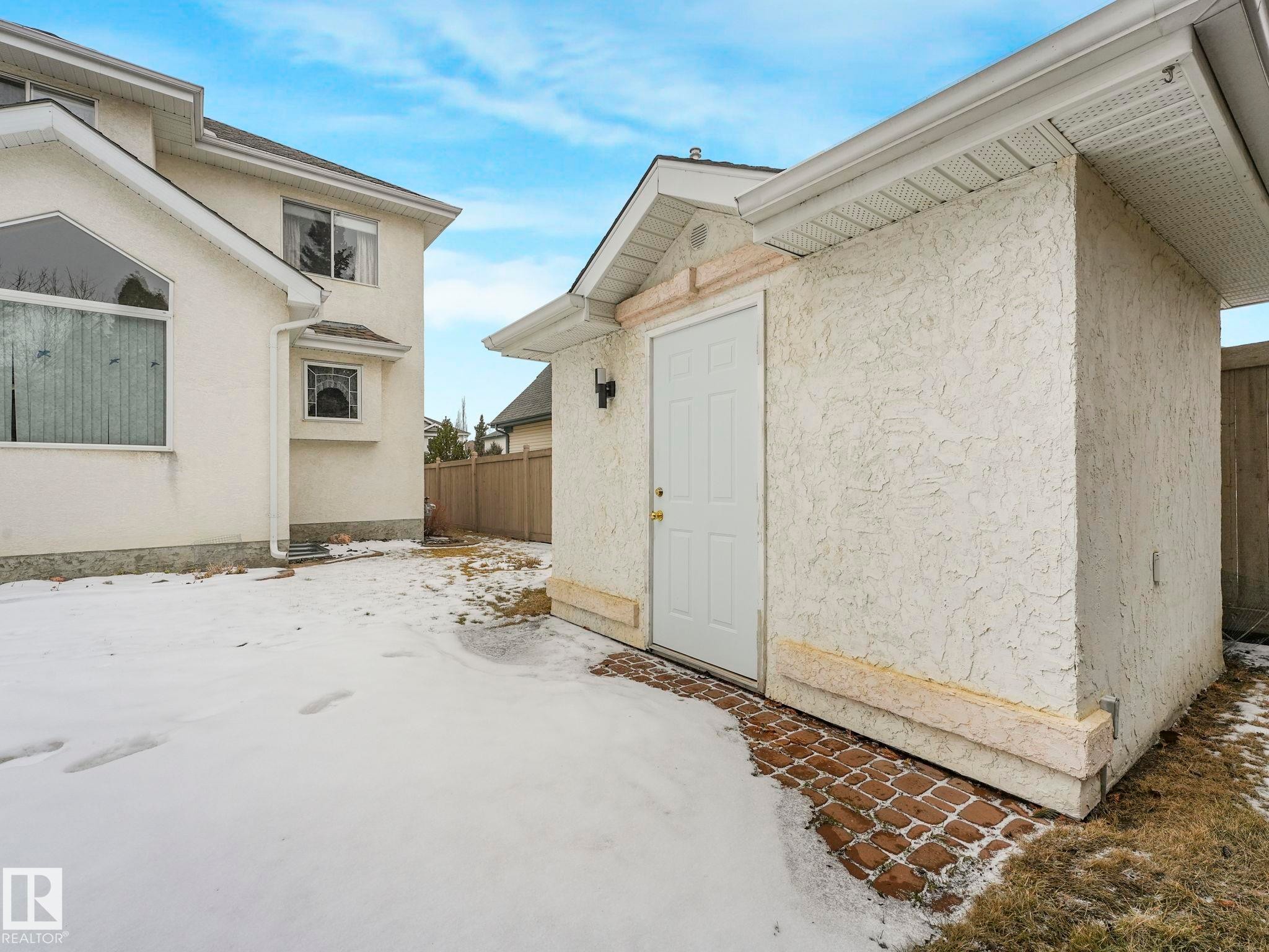 11704 11 Avenue, Edmonton, AB - Outdoor With Exterior