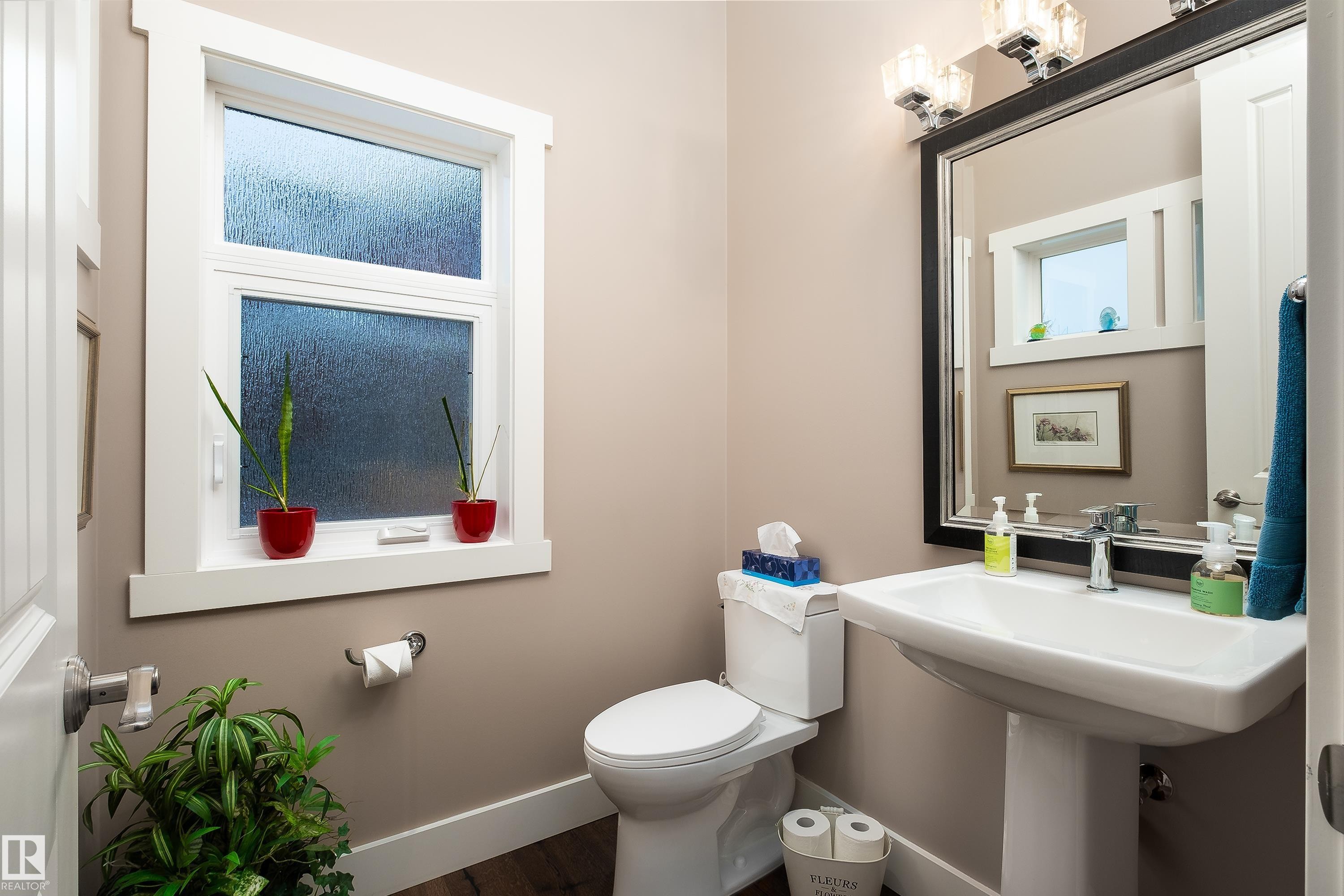 1079 Genesis Lake Boulevard, Stony Plain, AB - Indoor Photo Showing Bathroom