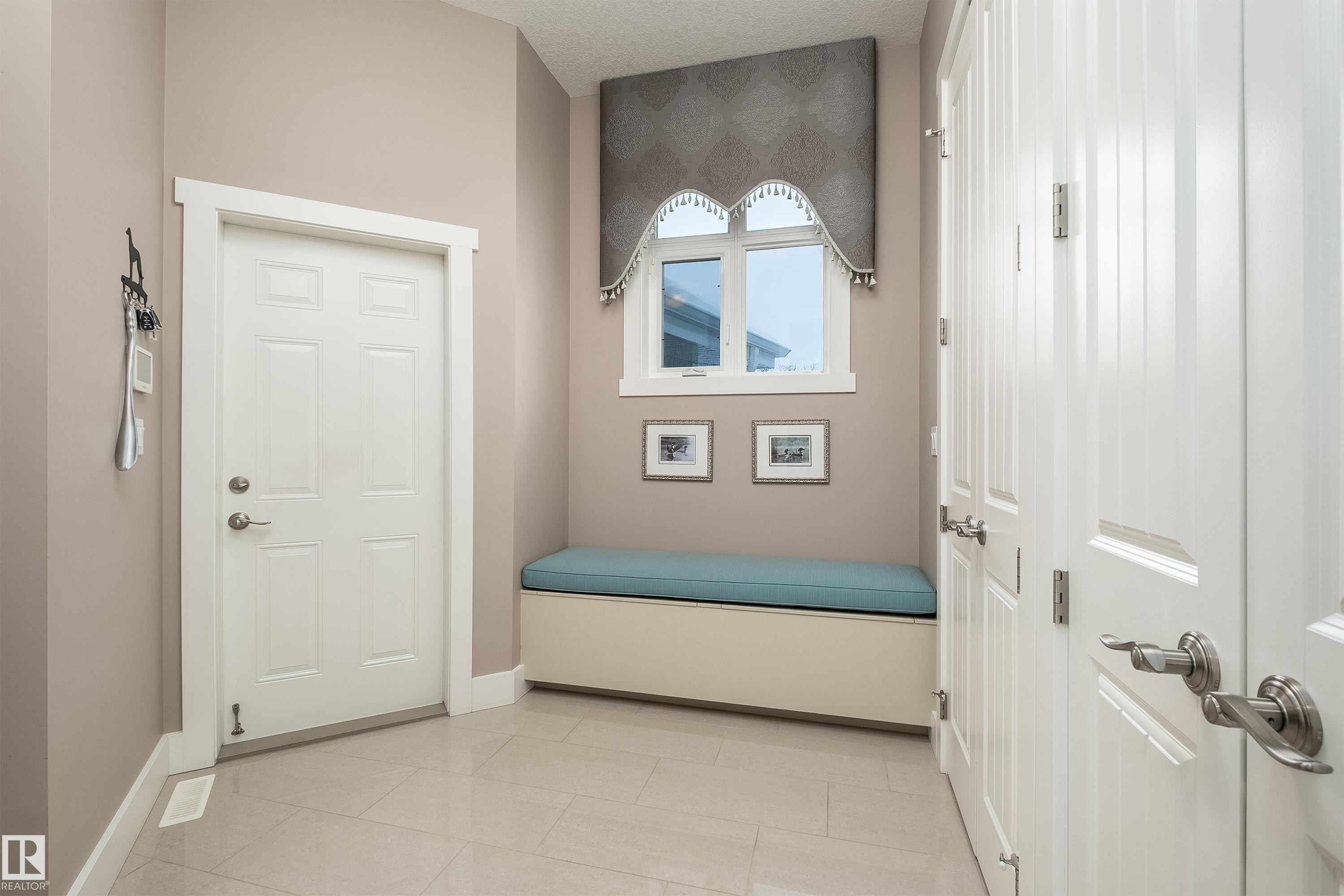 1079 Genesis Lake Boulevard, Stony Plain, AB - Indoor Photo Showing Other Room