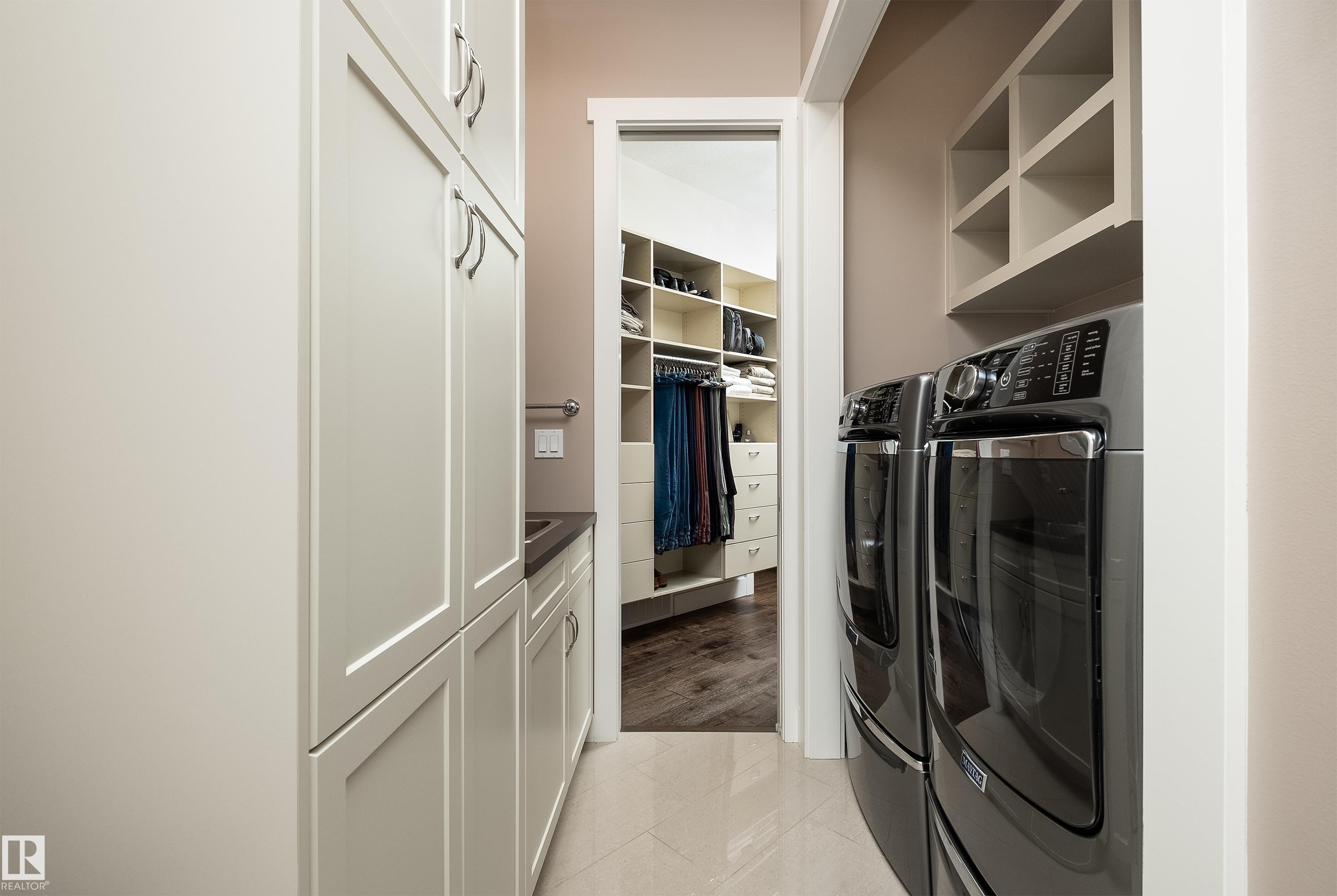 1079 Genesis Lake Boulevard, Stony Plain, AB - Indoor Photo Showing Laundry Room