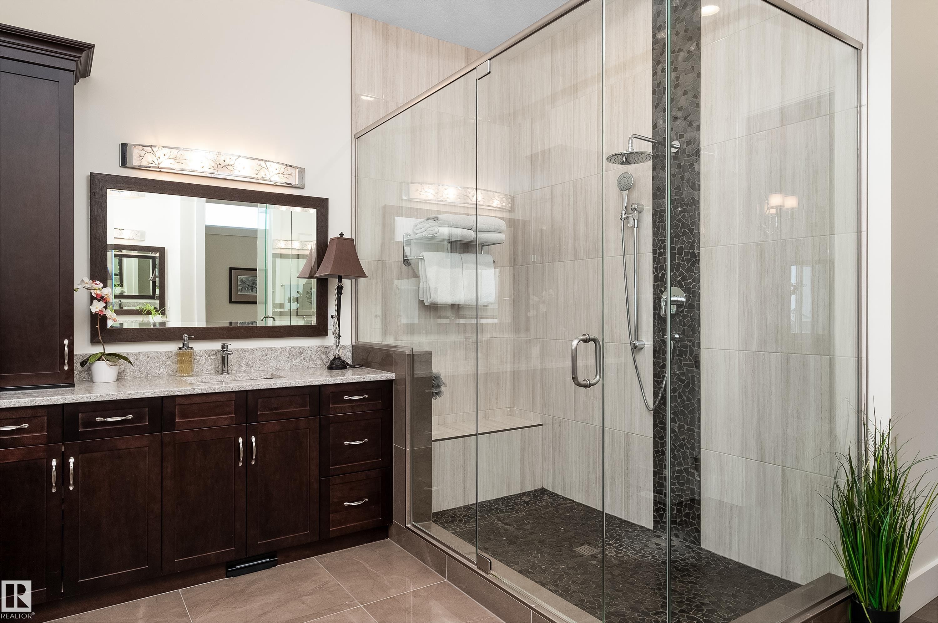 1079 Genesis Lake Boulevard, Stony Plain, AB - Indoor Photo Showing Bathroom