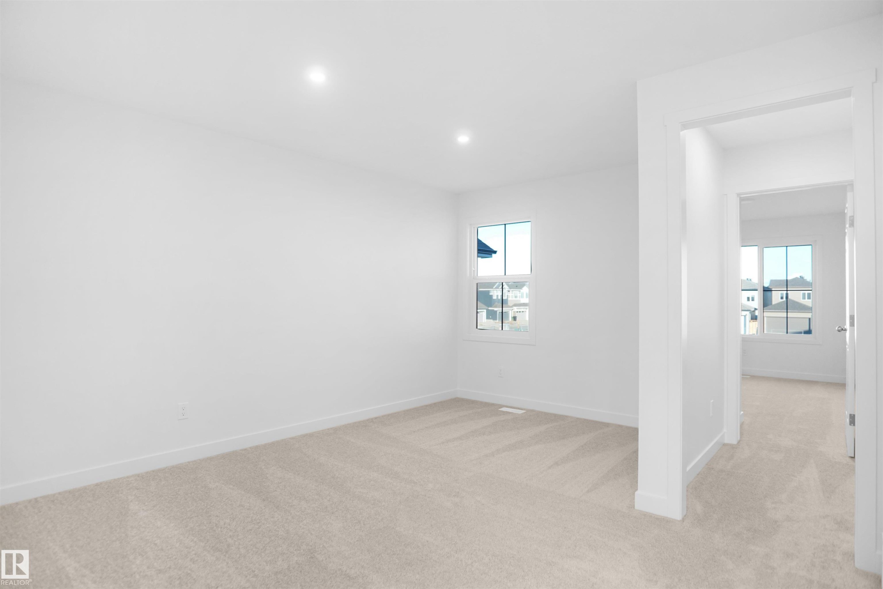 13136 214 Street, Edmonton, AB - Indoor Photo Showing Other Room