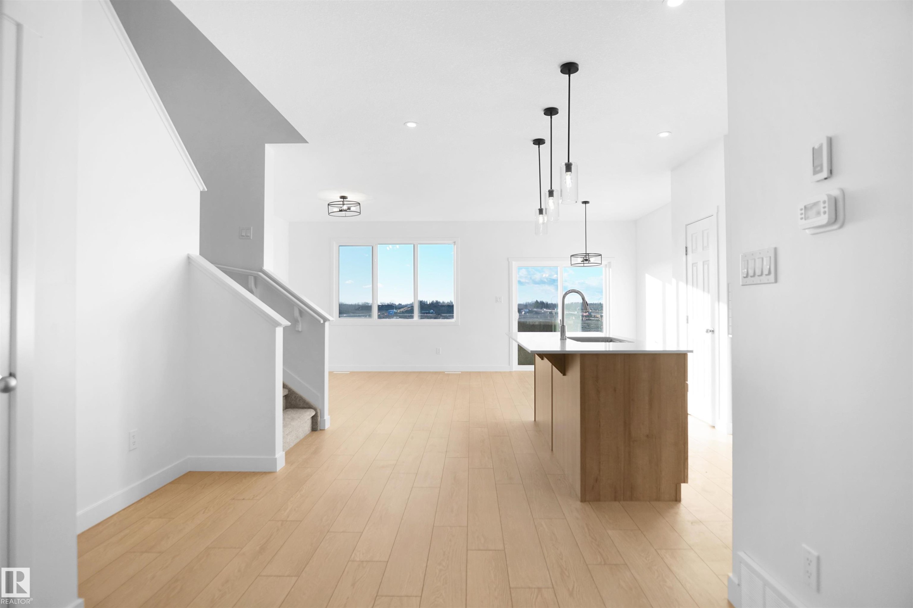13136 214 Street, Edmonton, AB - Indoor Photo Showing Other Room