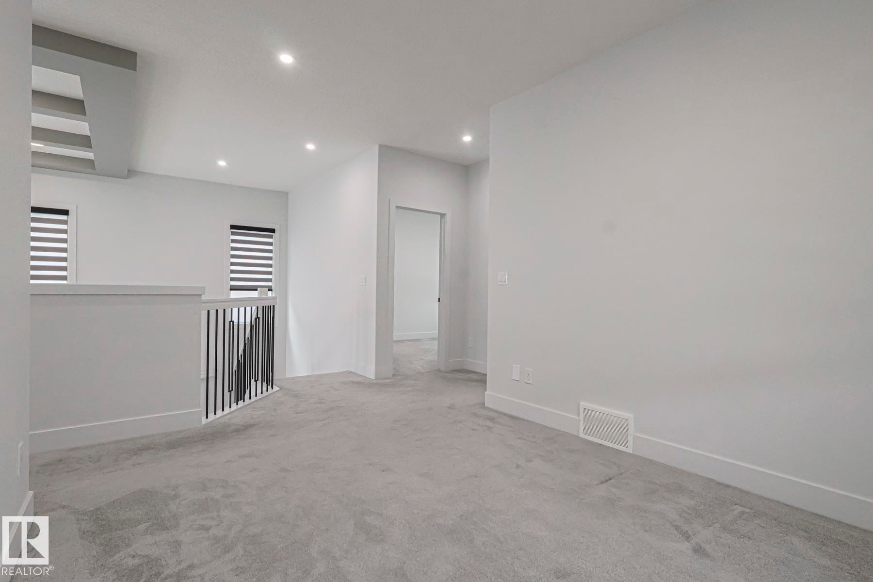 7446 Colonel Mewburn Road, Edmonton, AB - Indoor Photo Showing Other Room
