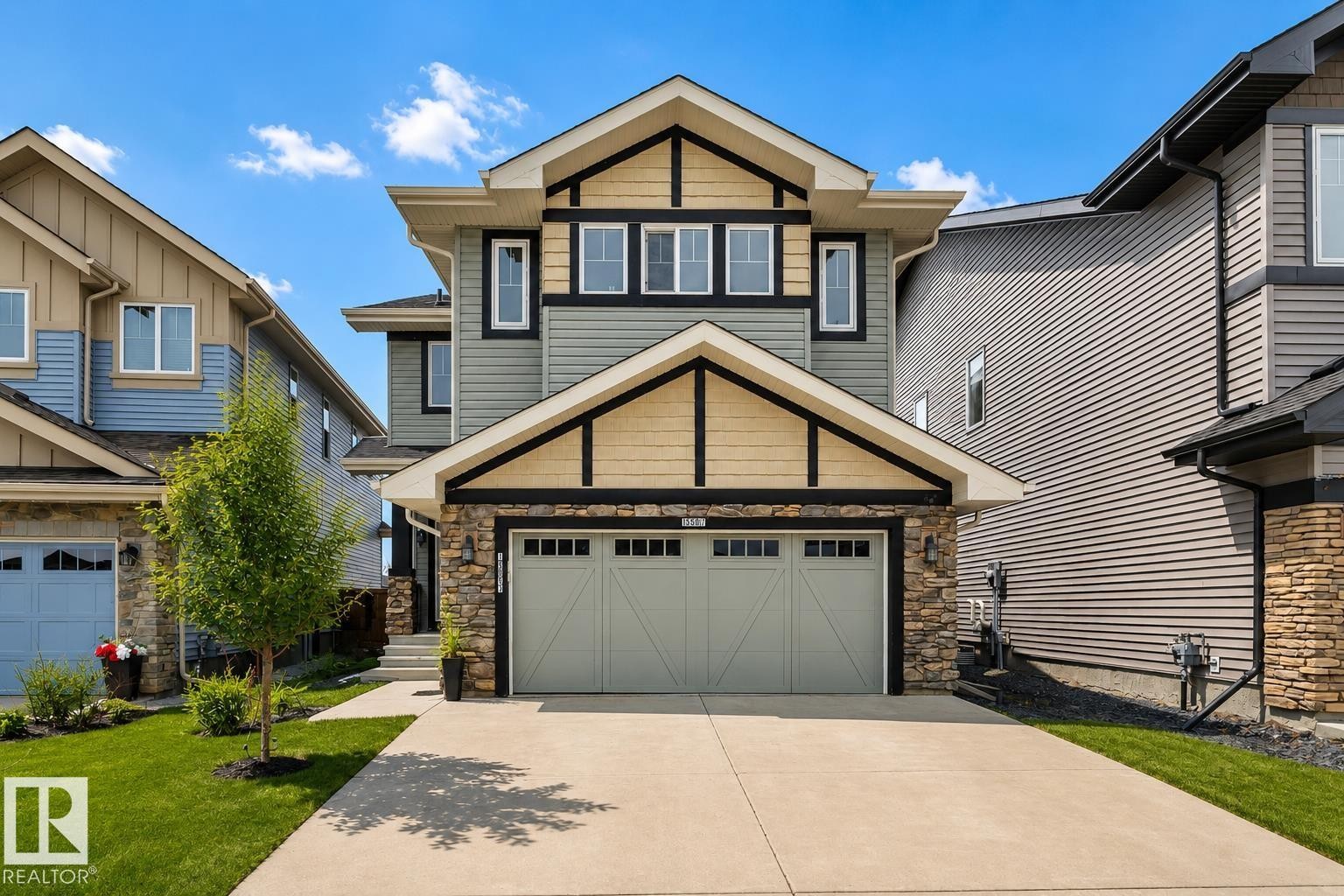 15807 18 Avenue, Edmonton, AB - Outdoor With Facade