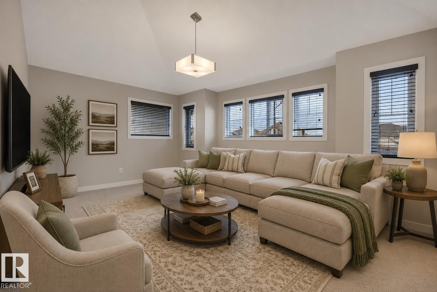 15807 18 Avenue, Edmonton, AB - Indoor Photo Showing Living Room