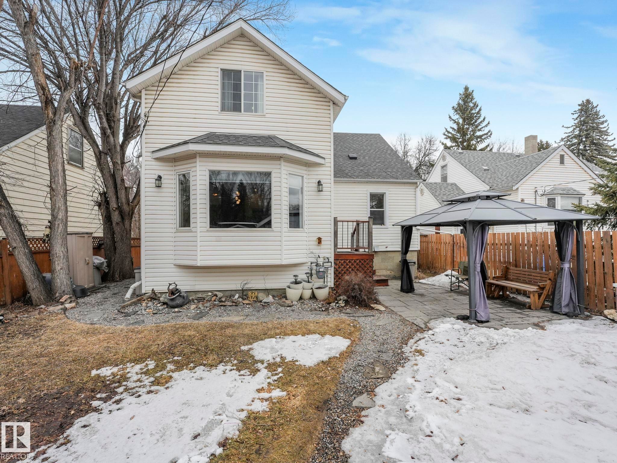 10727 66 Avenue, Edmonton, AB - Outdoor