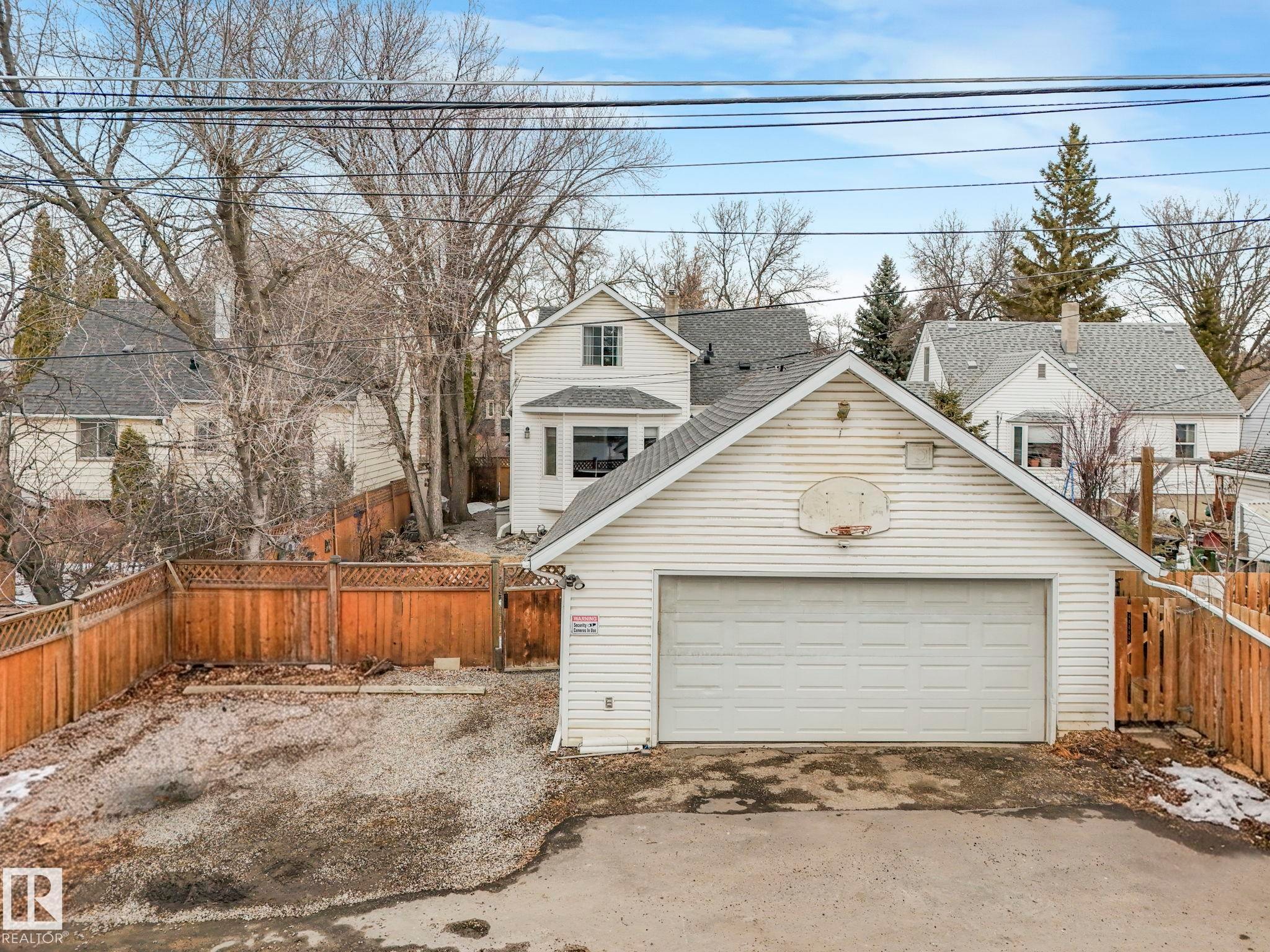 10727 66 Avenue, Edmonton, AB - Outdoor