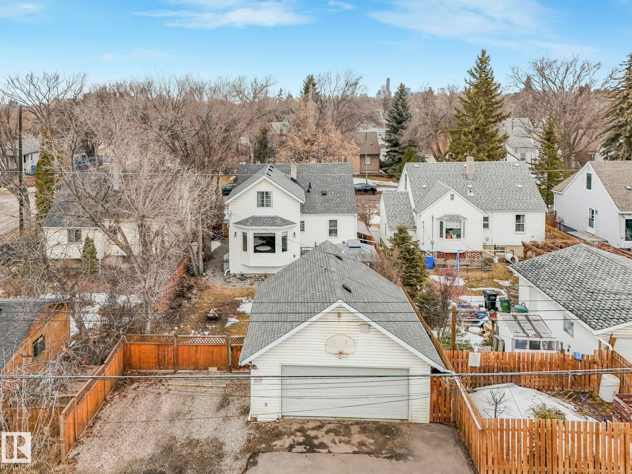 10727 66 Avenue, Edmonton, AB - Outdoor