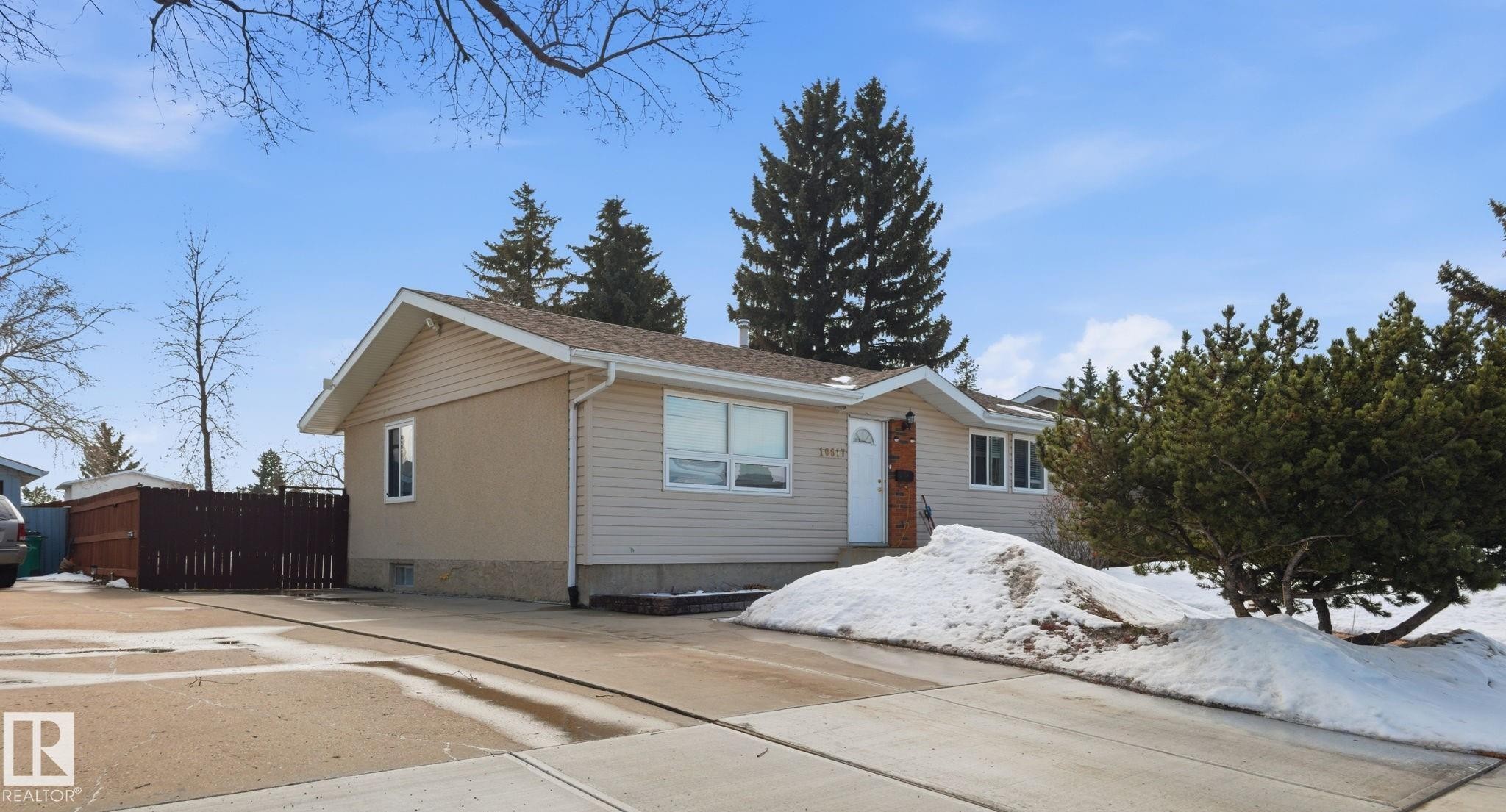 10617 167A Avenue, Edmonton, AB - Outdoor