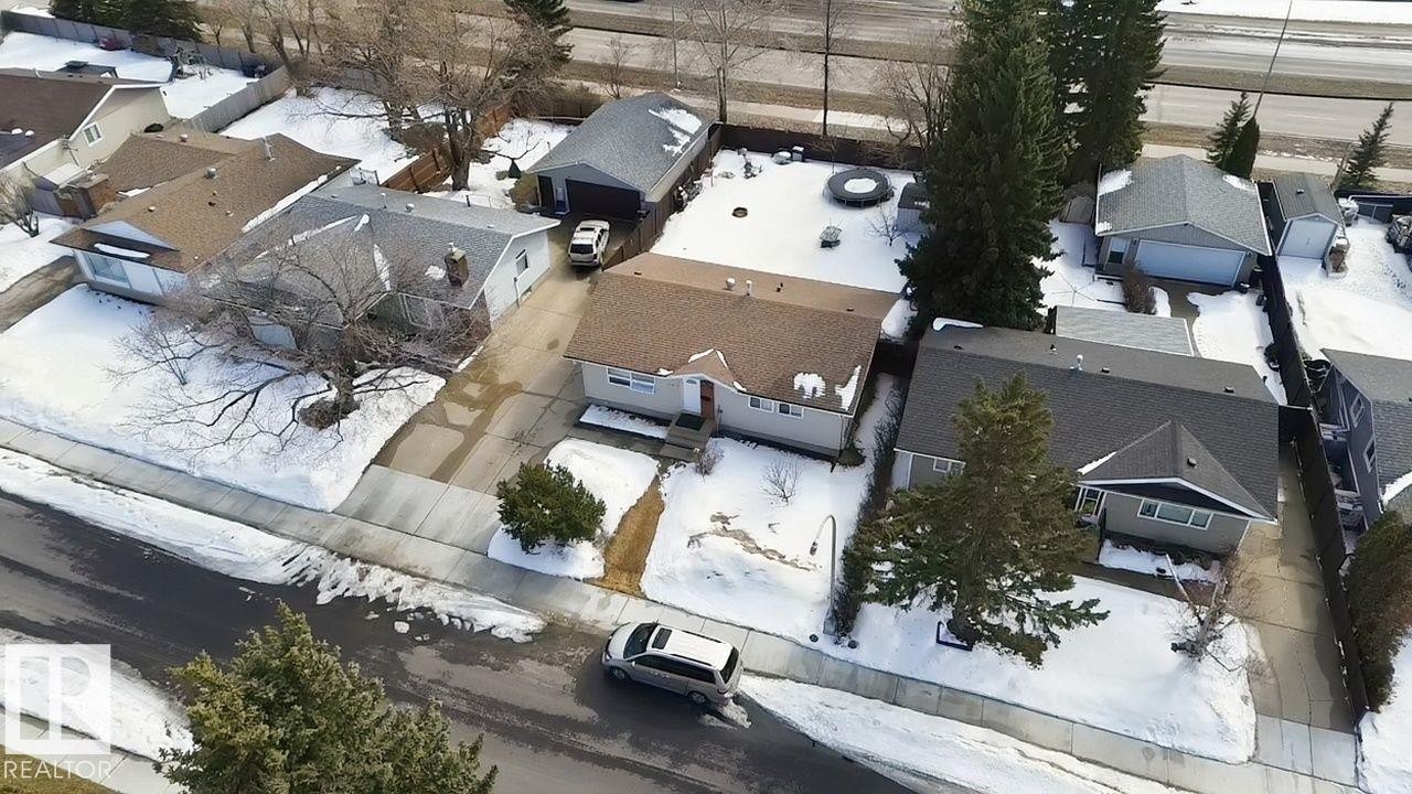 10617 167A Avenue, Edmonton, AB - Outdoor