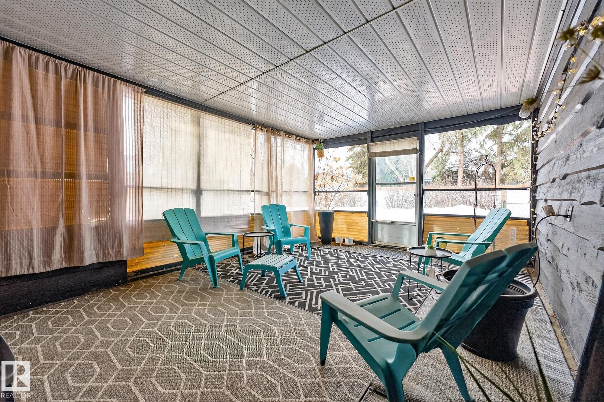 View of sunroom - 8604 142 Street, Edmonton, AB - Photo Showing Other Room