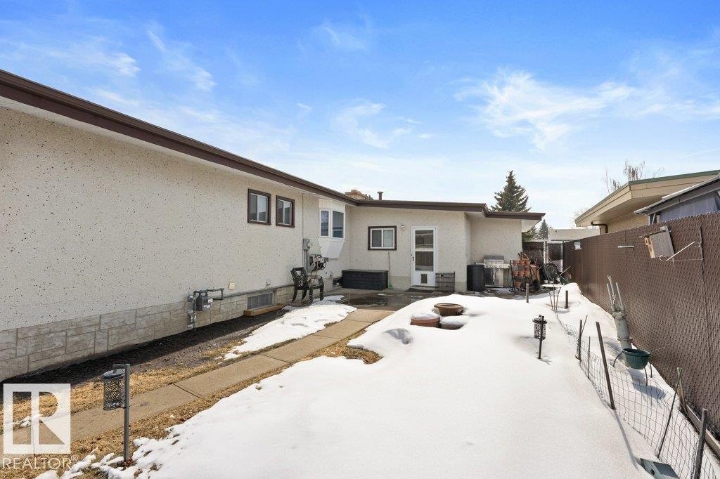 9512 147 Avenue, Edmonton, AB - Outdoor