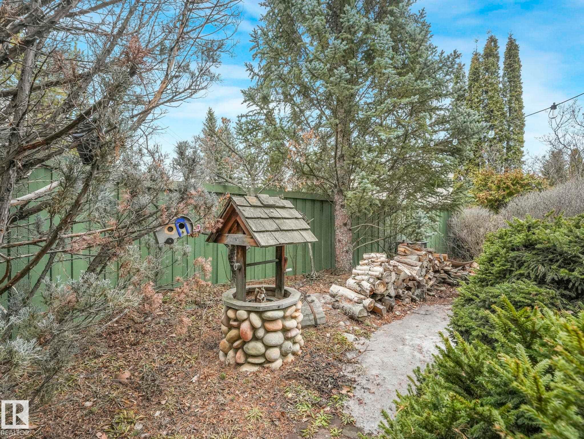 110 Weaver Drive, Edmonton, AB - Outdoor