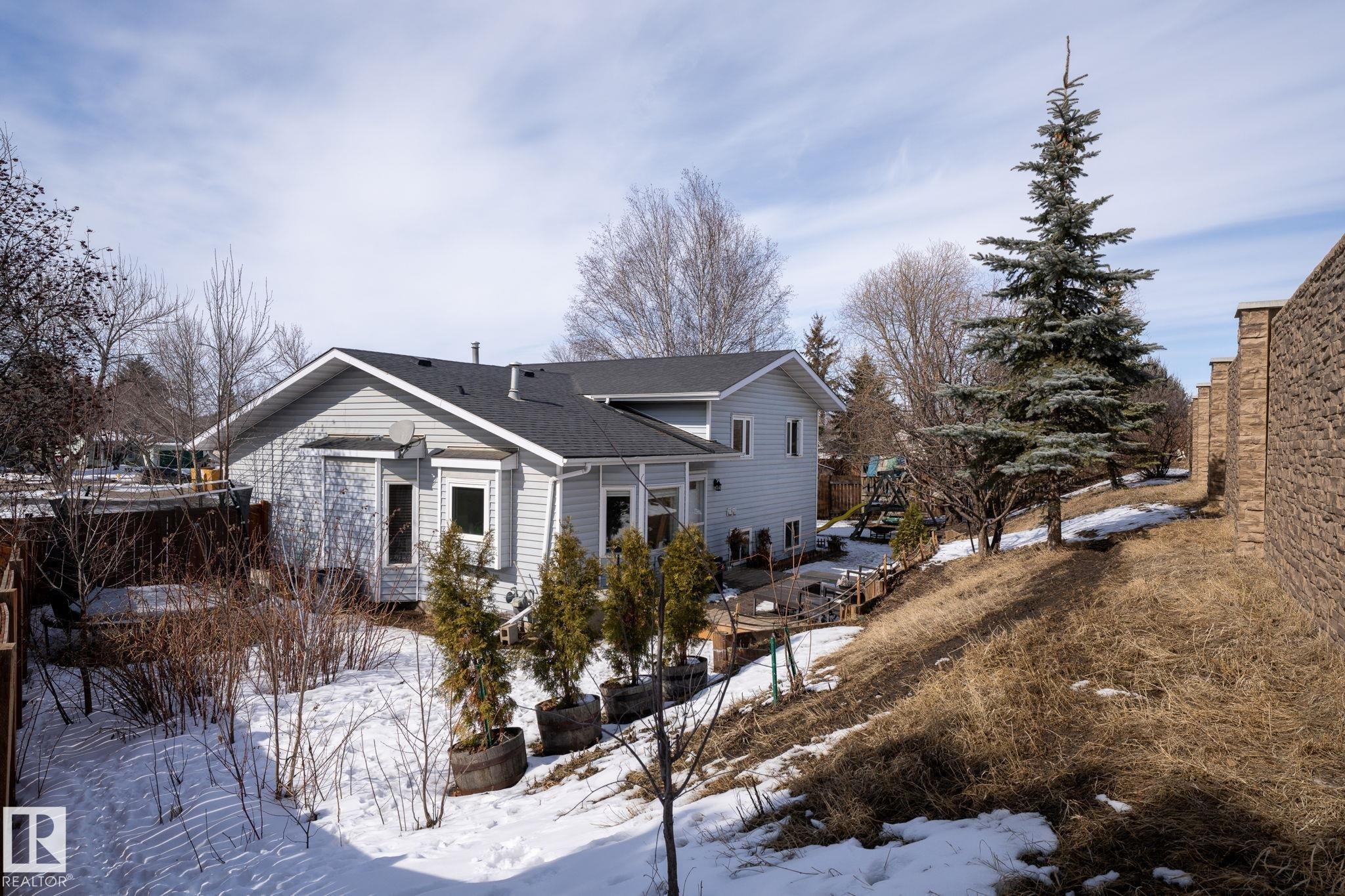 4 Dorset Place, St. Albert, AB - Outdoor