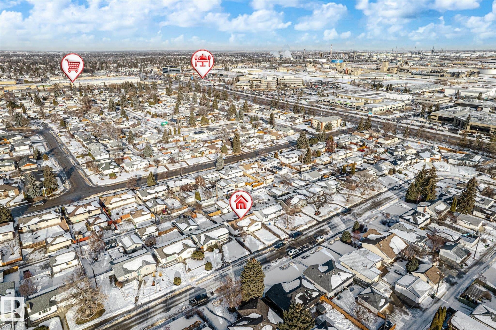 5504 94A Avenue, Edmonton, AB - Outdoor With View