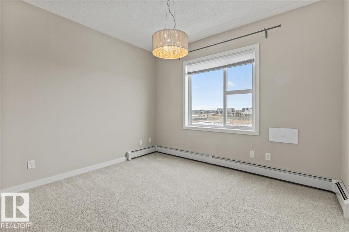 412 320 Ambleside Link Link, Edmonton, AB - Indoor Photo Showing Other Room