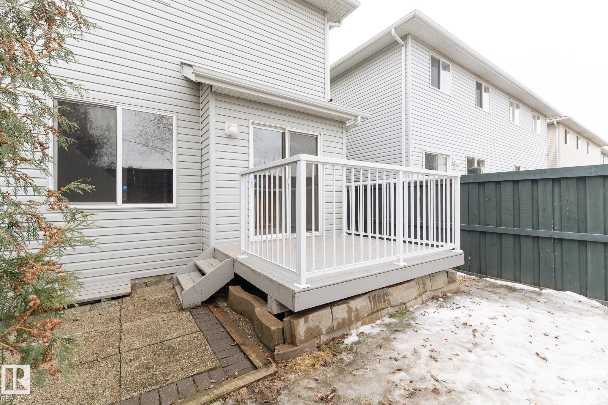41 2021 Grantham Court, Edmonton, AB - Outdoor With Deck Patio Veranda With Exterior