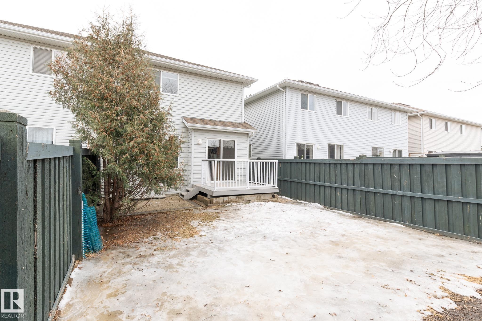 41 2021 Grantham Court, Edmonton, AB - Outdoor With Exterior