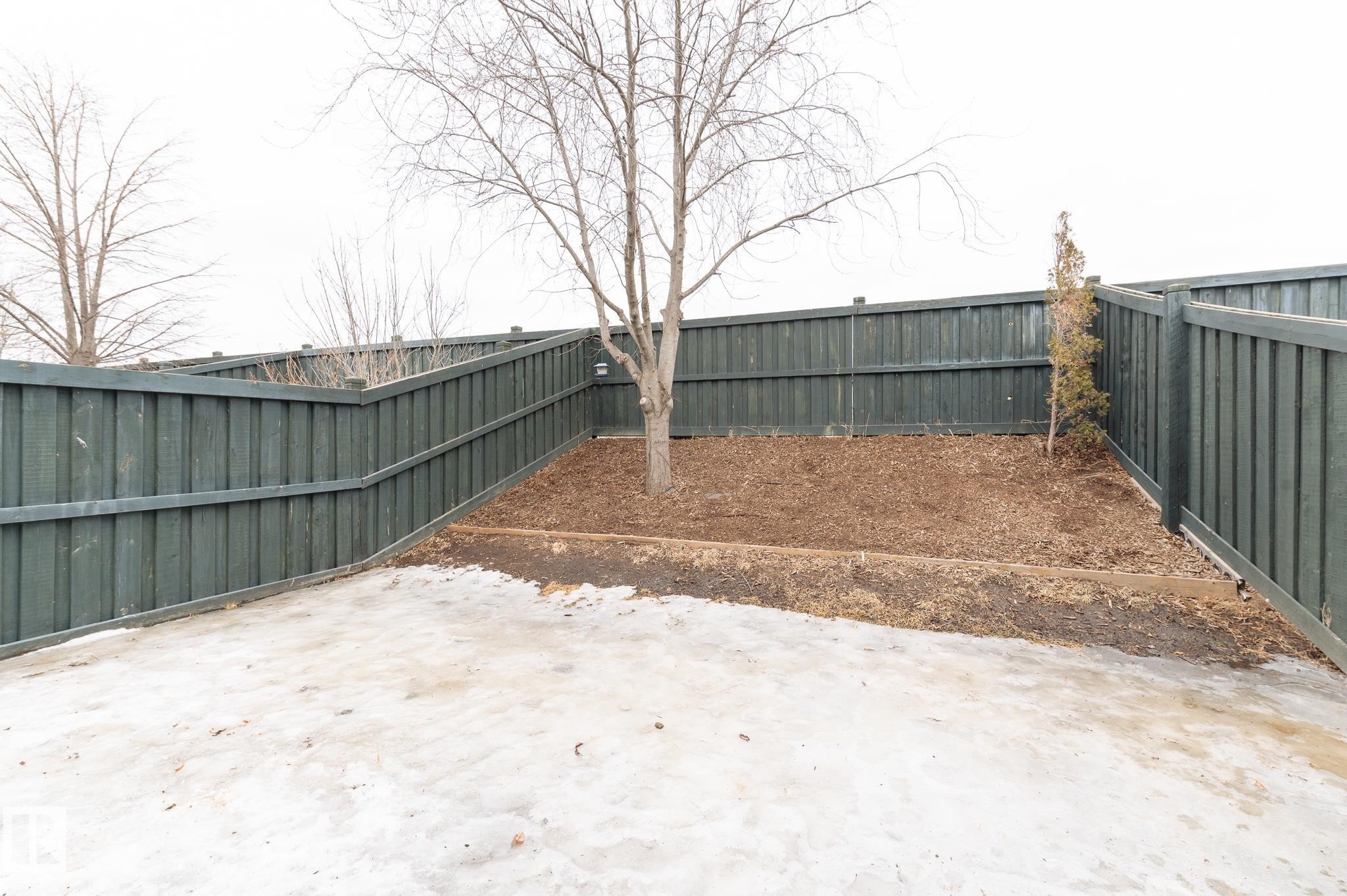 41 2021 Grantham Court, Edmonton, AB - Outdoor