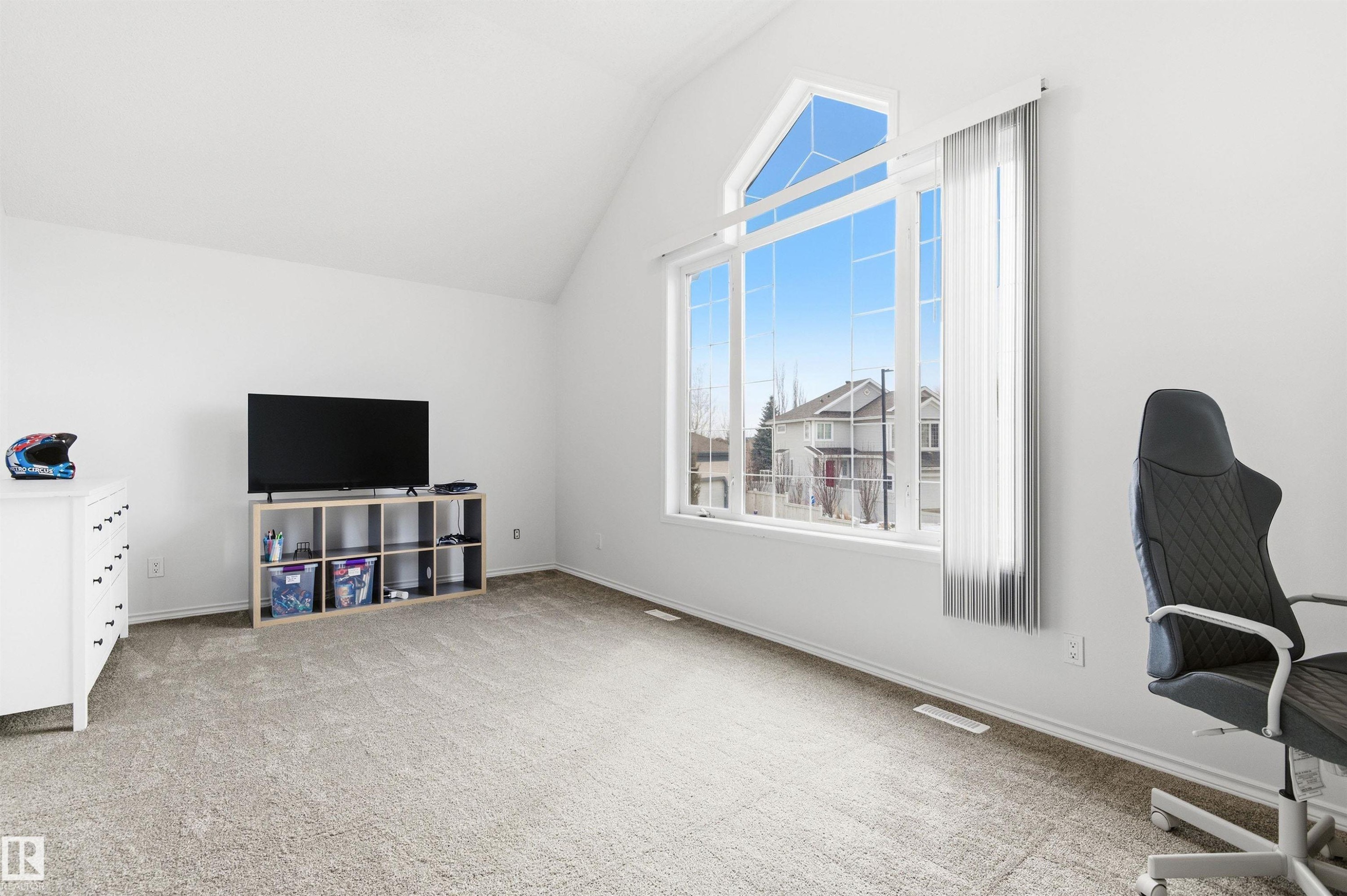 582 Glenwright Crescent, Edmonton, AB - Indoor