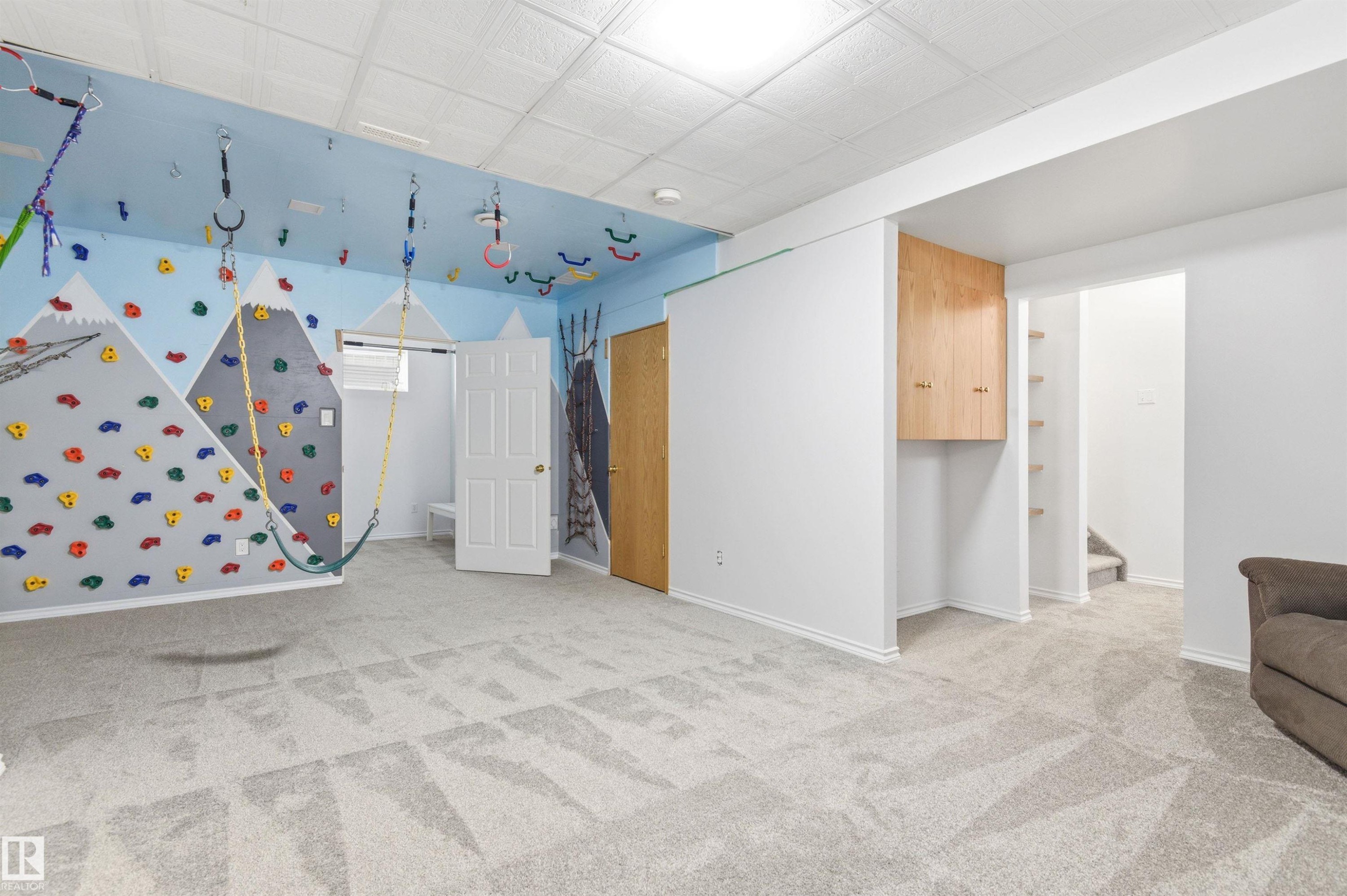 582 Glenwright Crescent, Edmonton, AB - Indoor Photo Showing Other Room