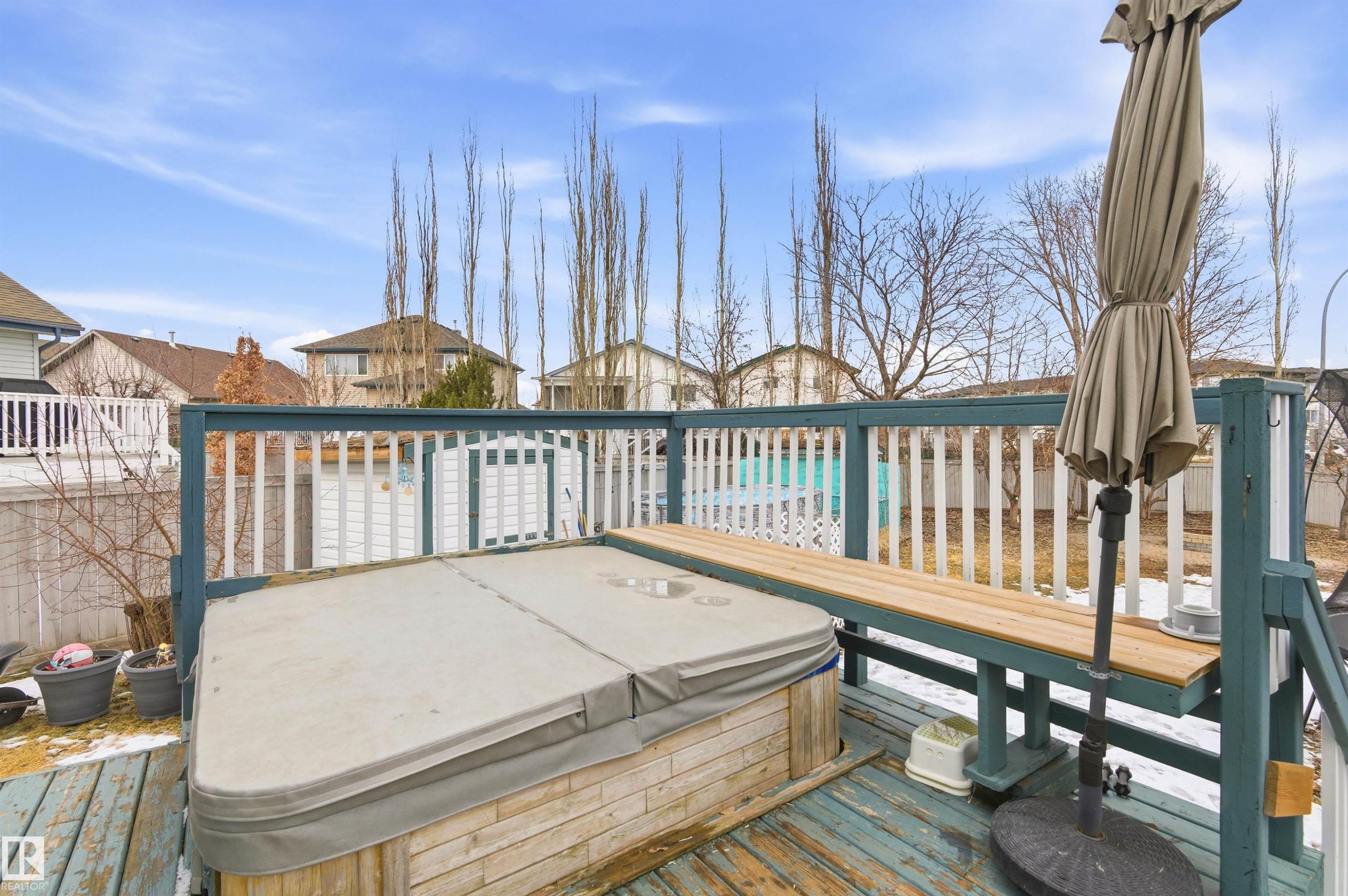 582 Glenwright Crescent, Edmonton, AB - Outdoor With Deck Patio Veranda