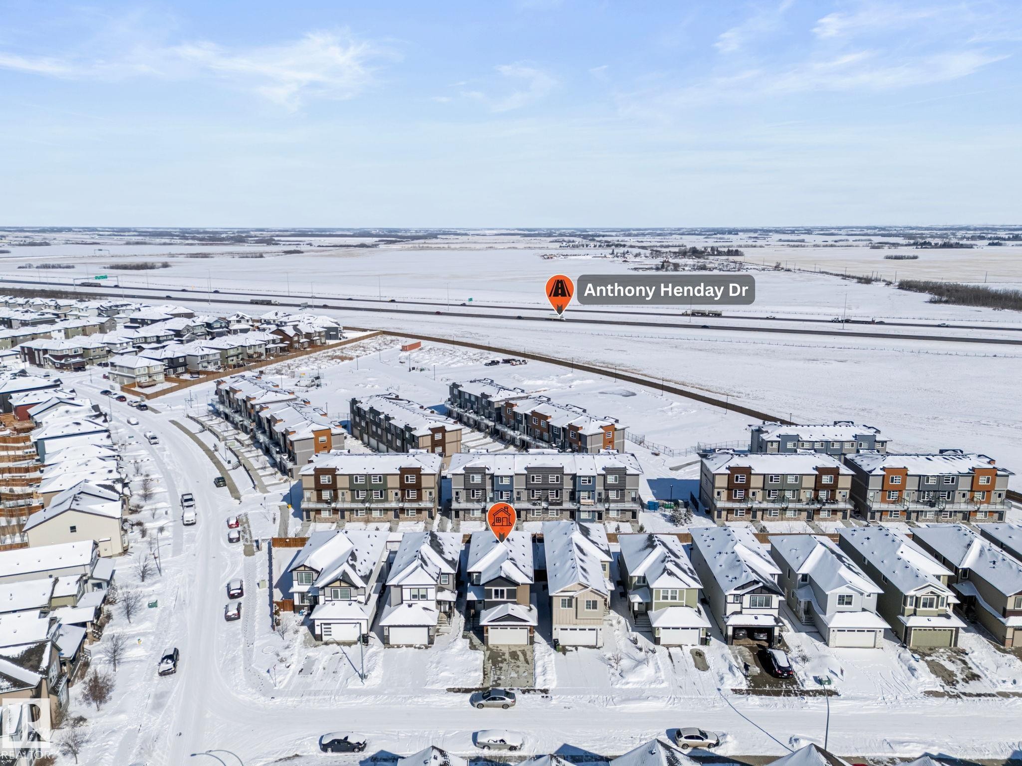 5736 176 Avenue, Edmonton, AB - Outdoor With View