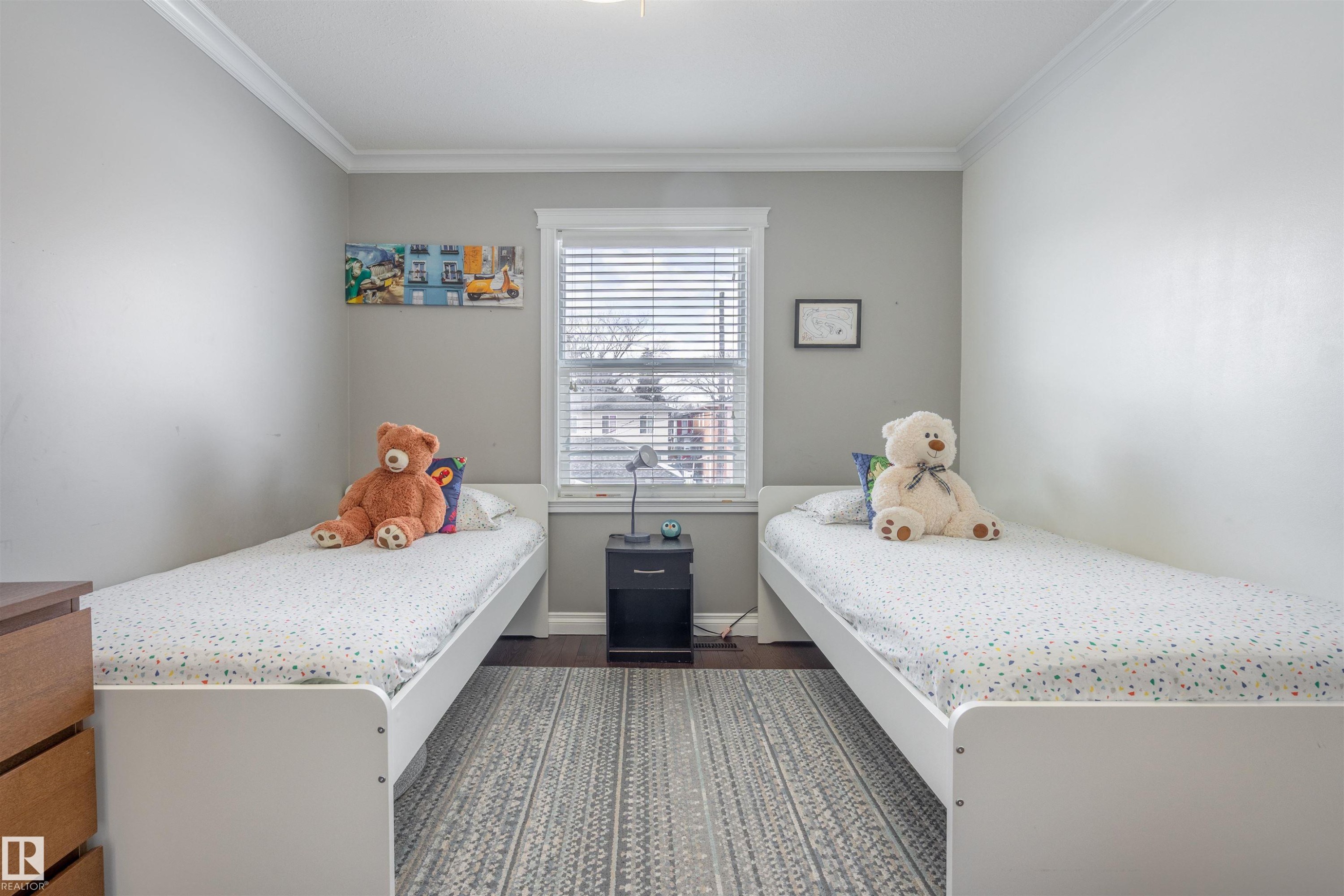 12846 122 Street, Edmonton, AB - Indoor Photo Showing Bedroom