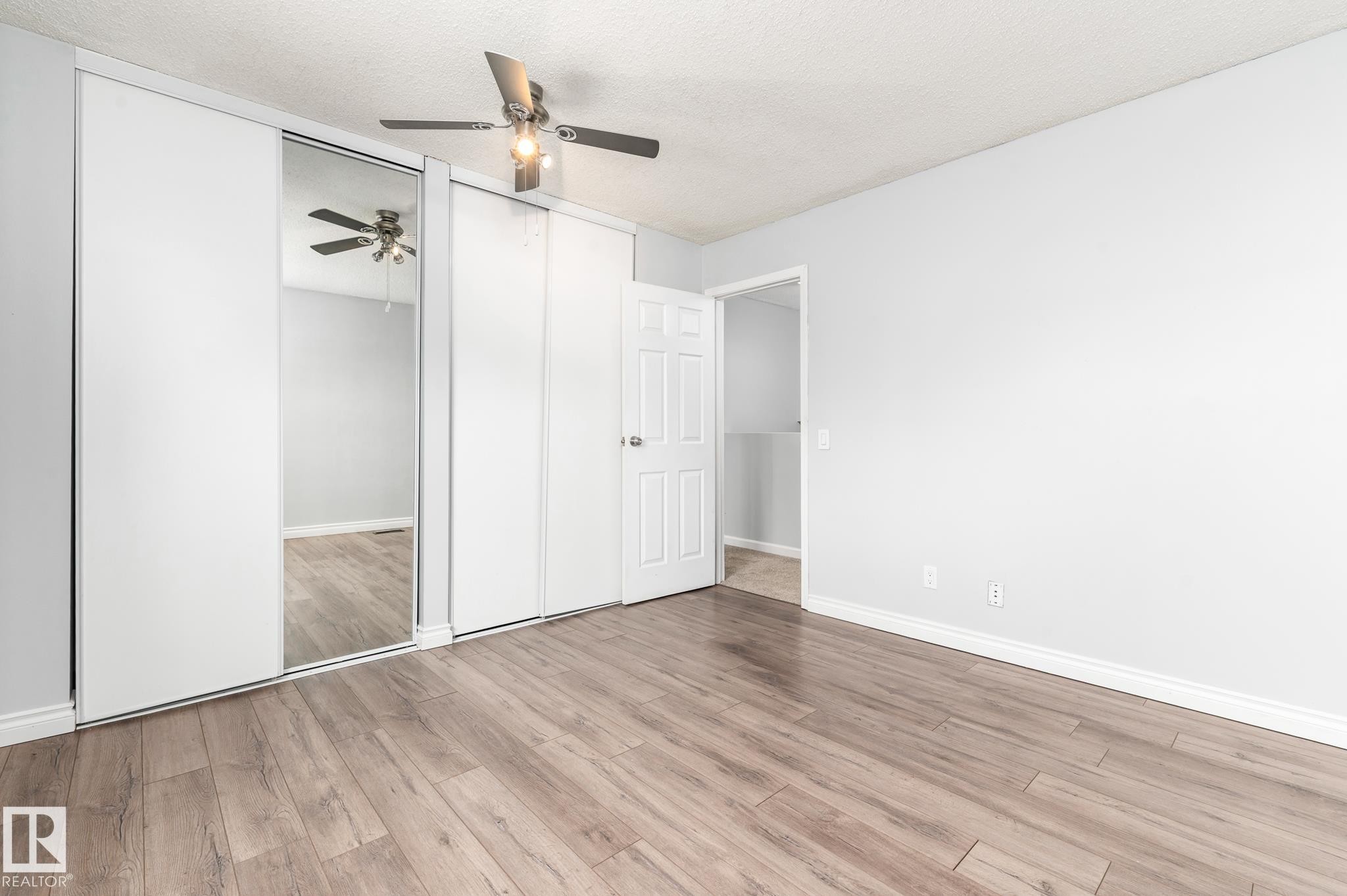 35 Wellington Crescent, Spruce Grove, AB - Indoor Photo Showing Other Room