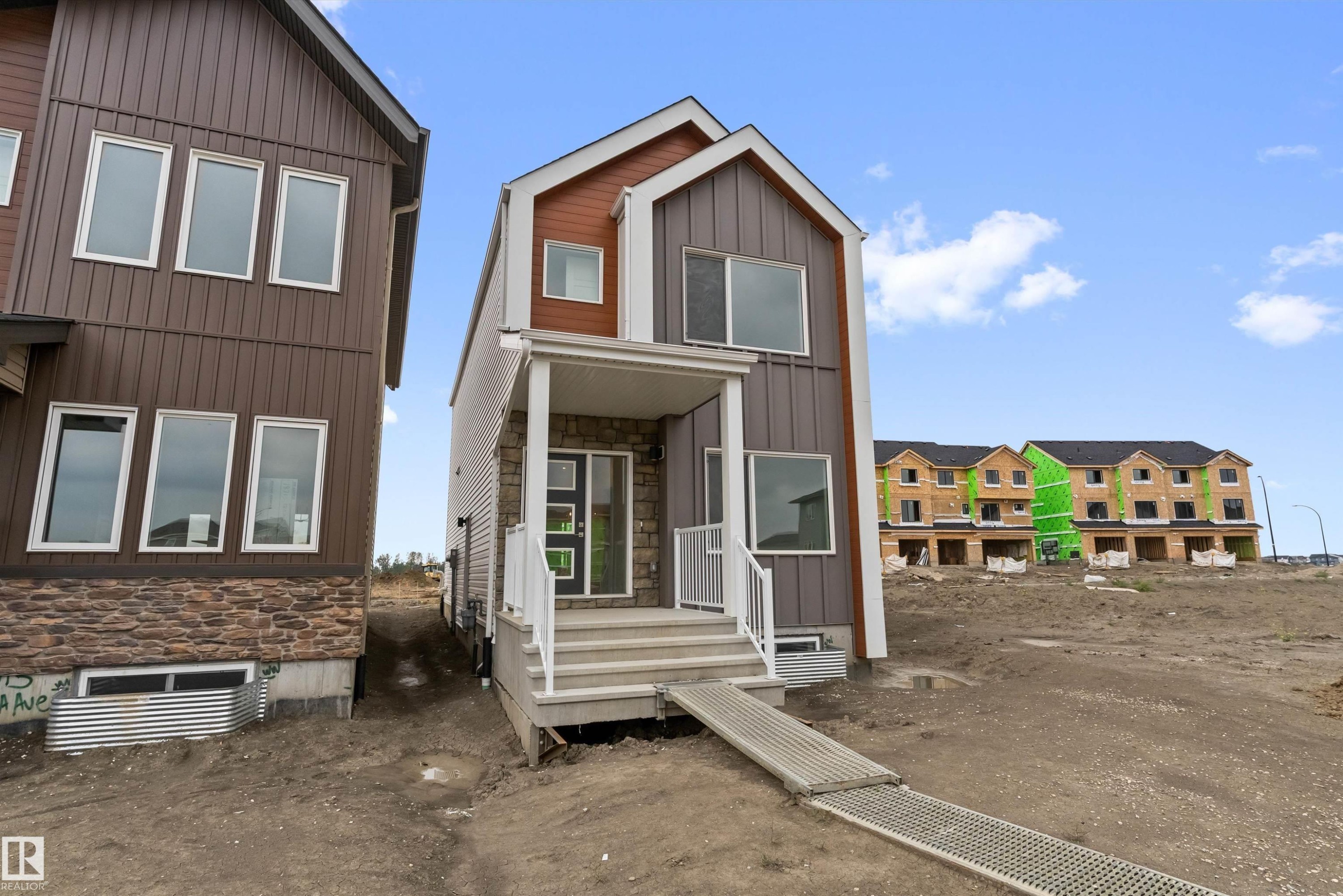 18717 18A Avenue Nw, Edmonton, AB - Outdoor With Facade