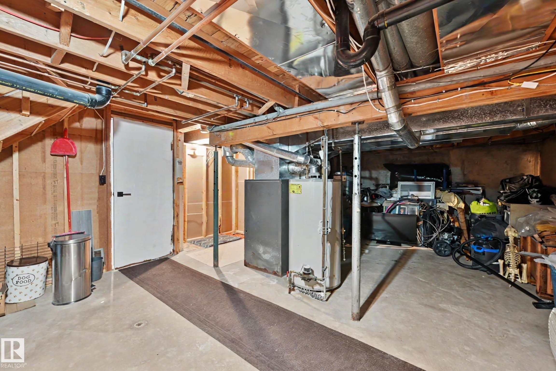 6118 37A Avenue, Edmonton, AB - Indoor Photo Showing Basement