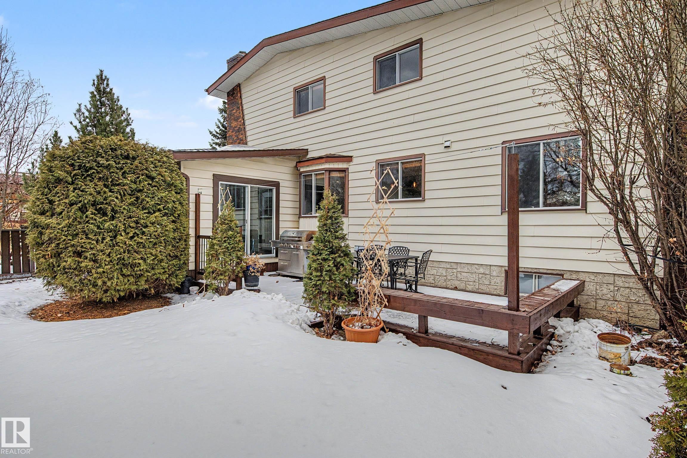 6118 37A Avenue, Edmonton, AB - Outdoor