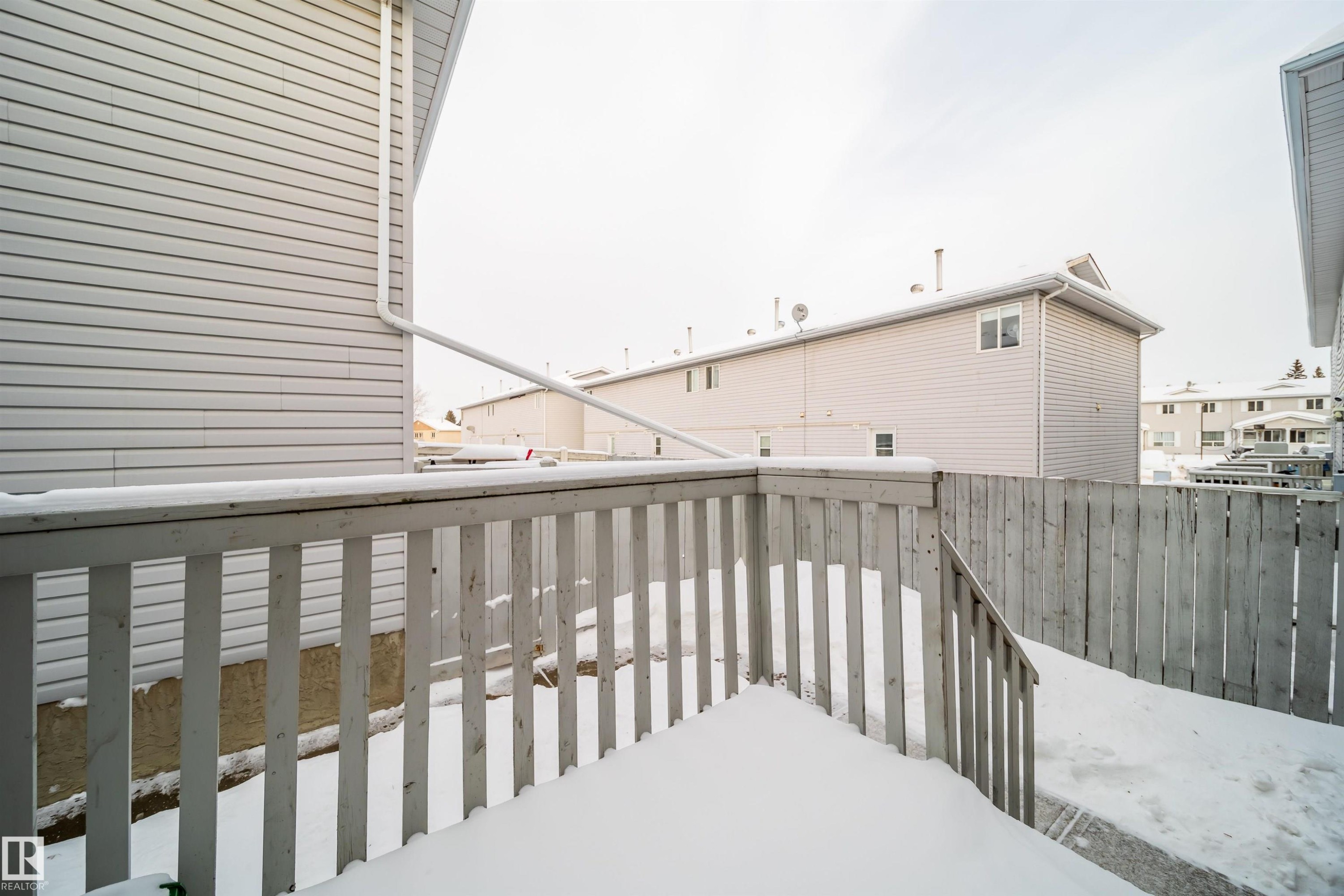 1576 Mill Woods Road E, Edmonton, AB - Outdoor With Exterior