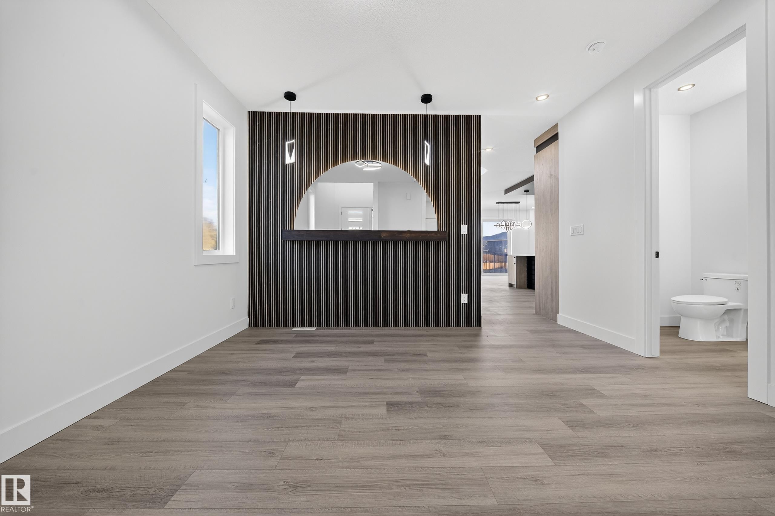 2010 Collip Crescent Sw, Edmonton, AB - Indoor Photo Showing Other Room