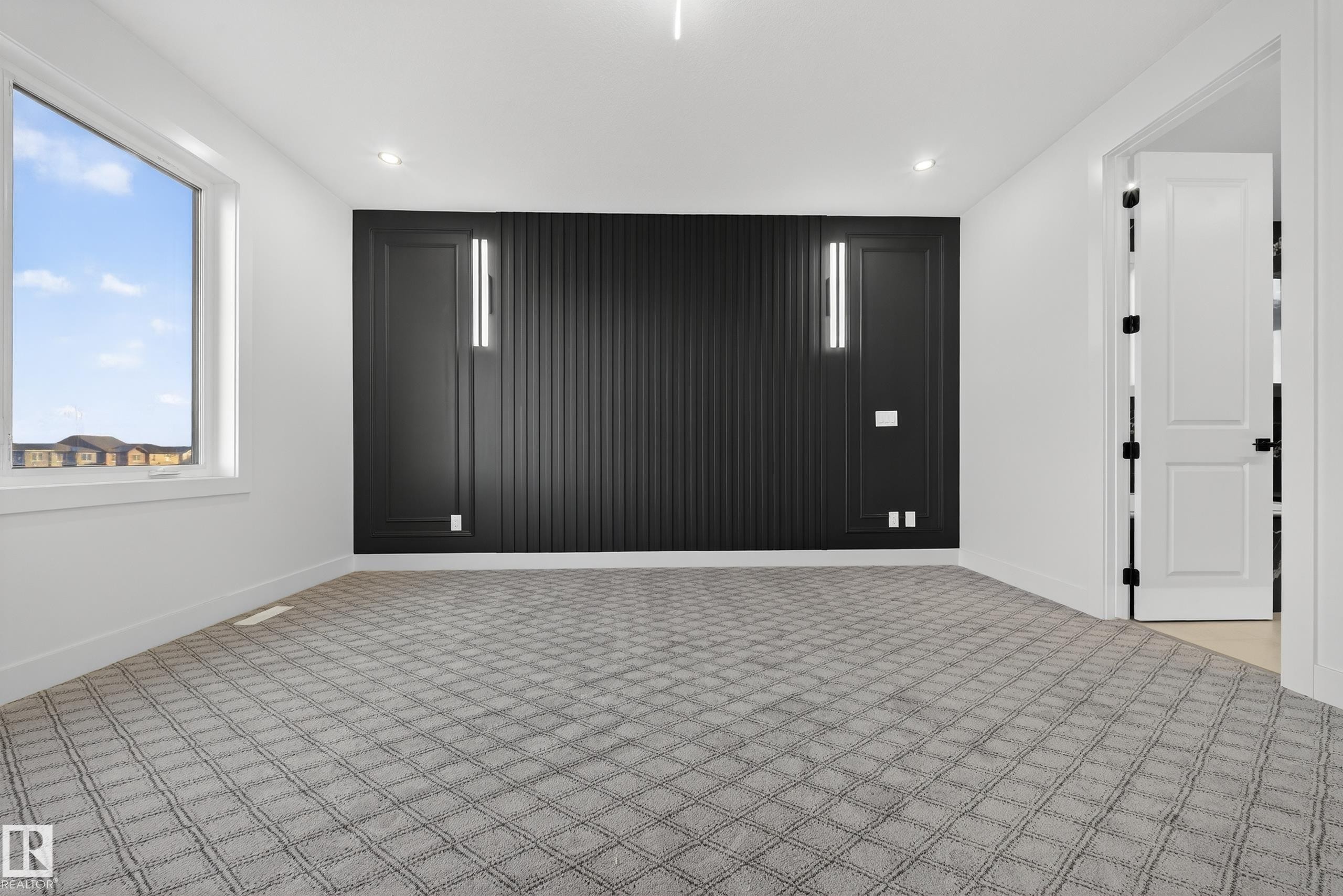2010 Collip Crescent Sw, Edmonton, AB - Indoor Photo Showing Other Room