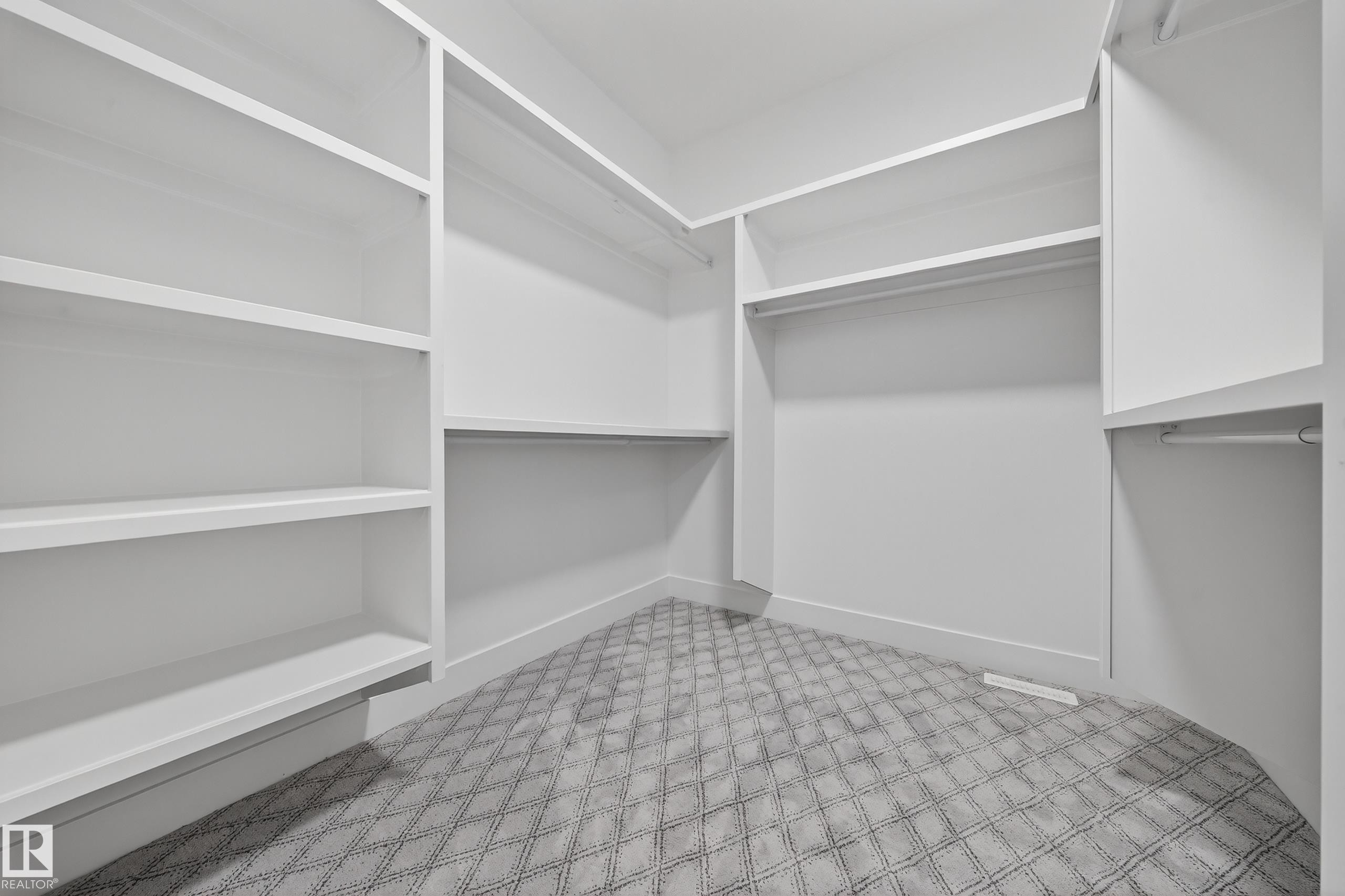 2010 Collip Crescent Sw, Edmonton, AB - Indoor With Storage