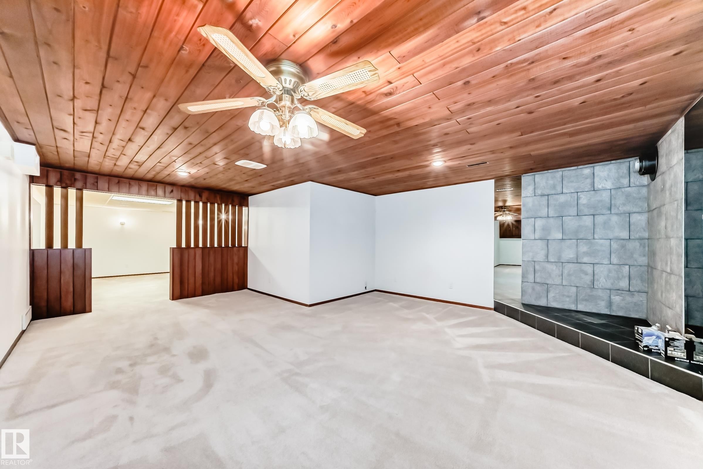 17104 85 Avenue, Edmonton, AB - Indoor Photo Showing Other Room