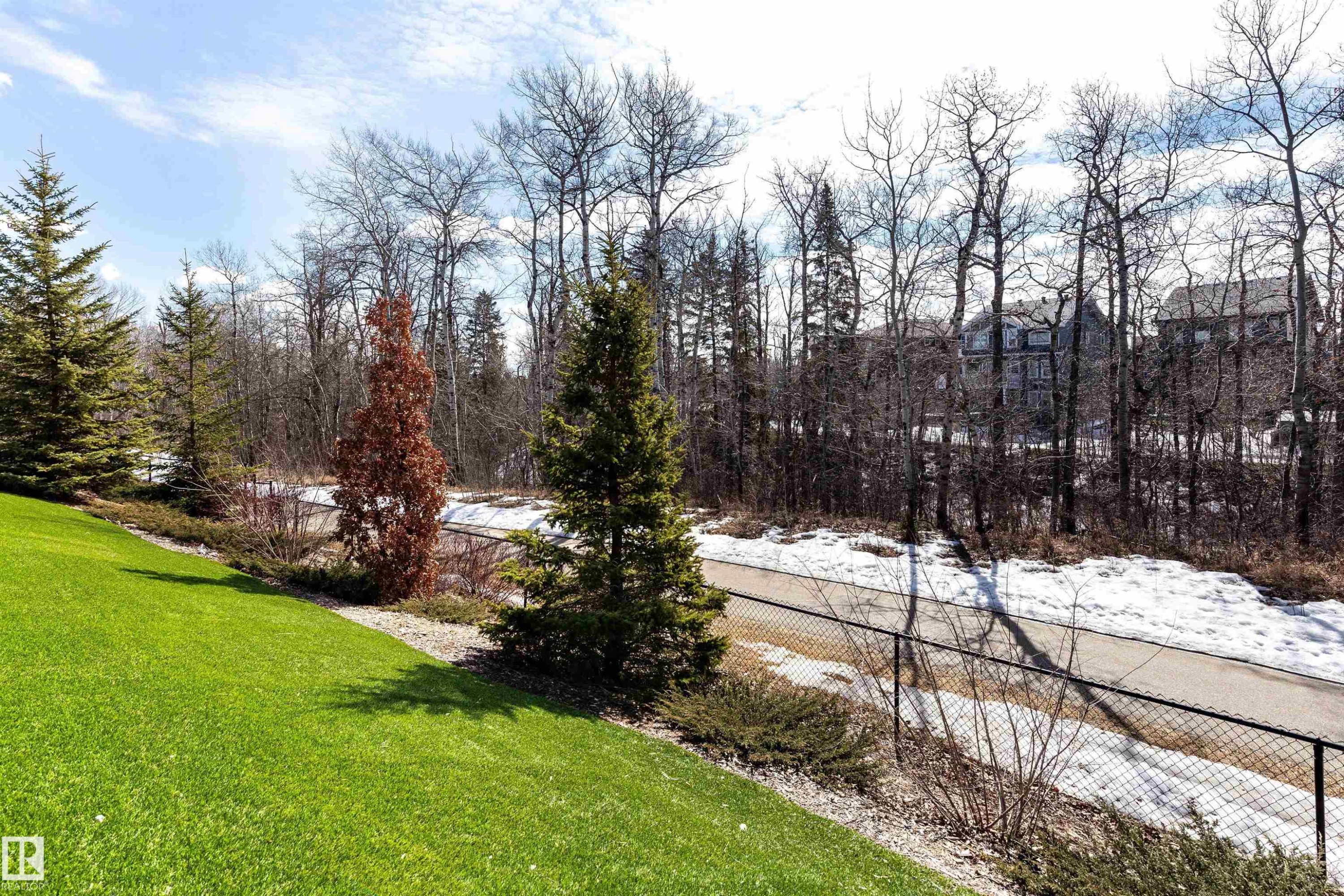 108 5025 Edgemont Boulevard, Edmonton, AB - Outdoor