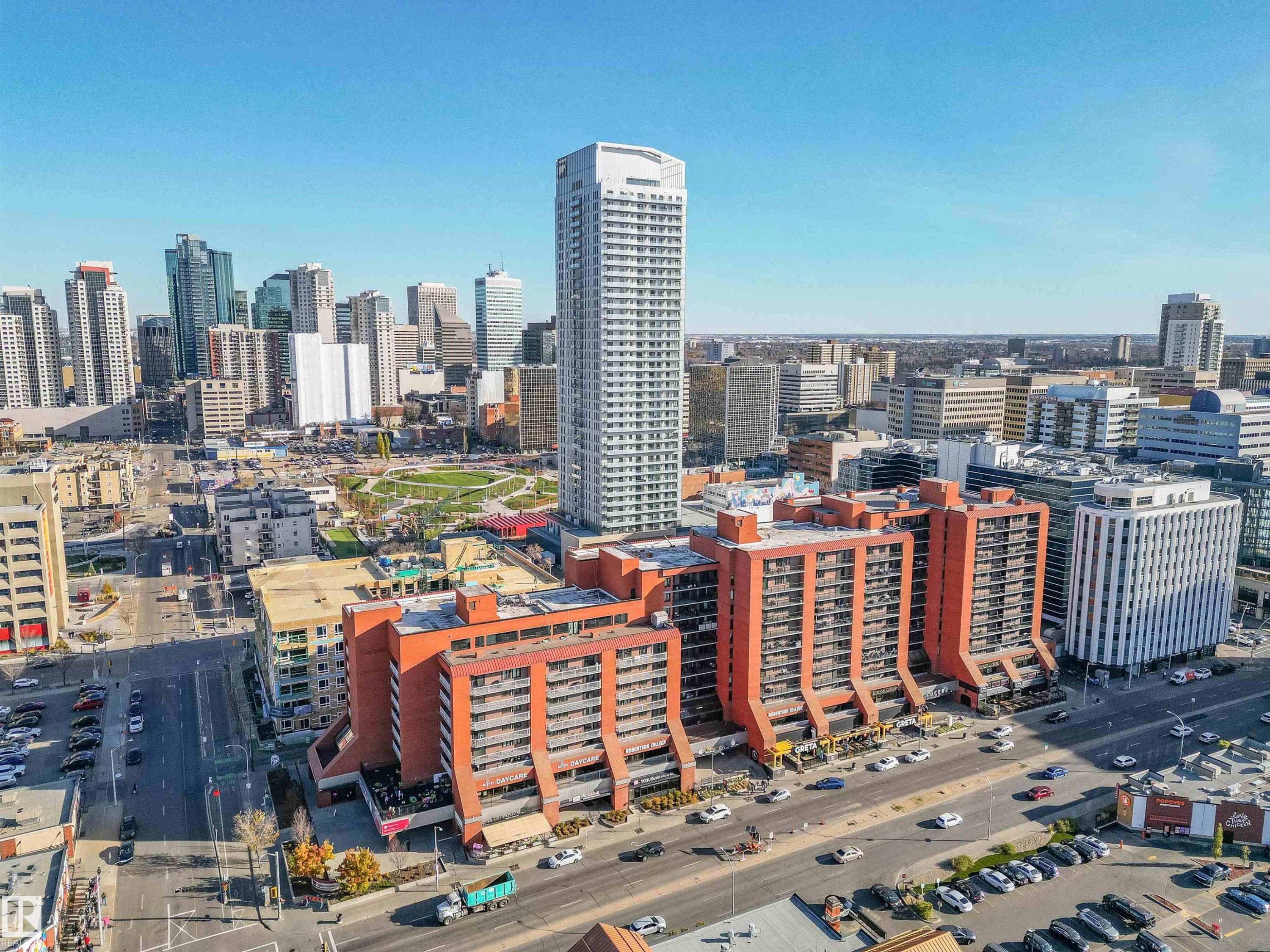 802 10145 109 Street, Edmonton, AB - Outdoor With View