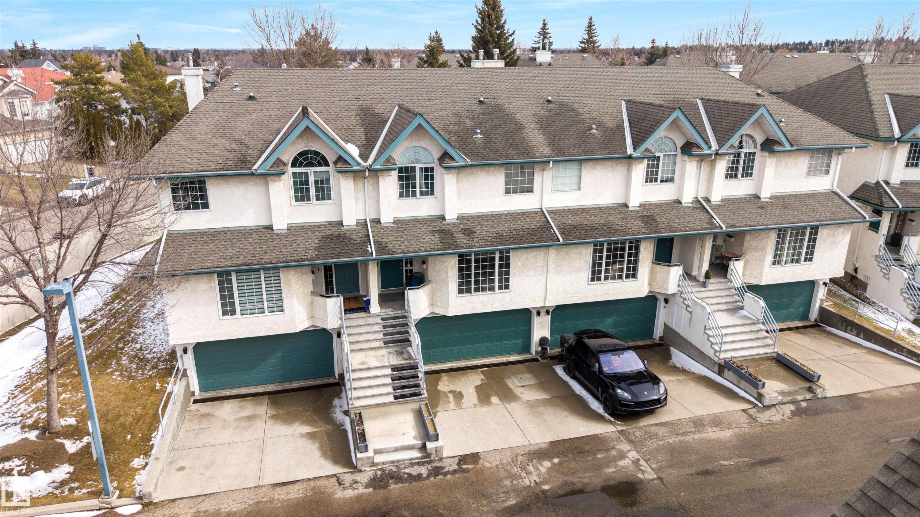 23 882 Ryan Place, Edmonton, AB - Outdoor With Facade