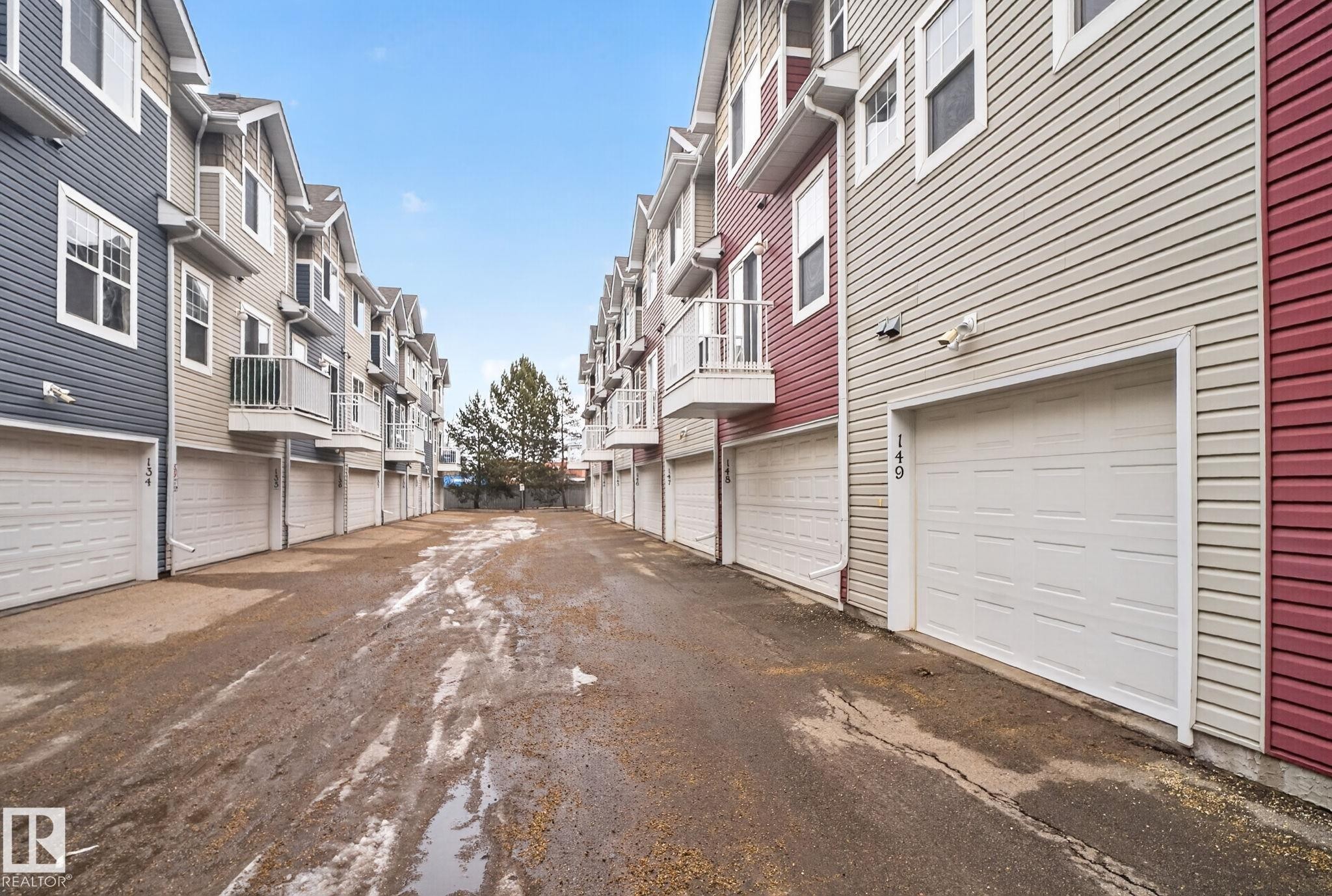149 5604 199 Street, Edmonton, AB - Outdoor