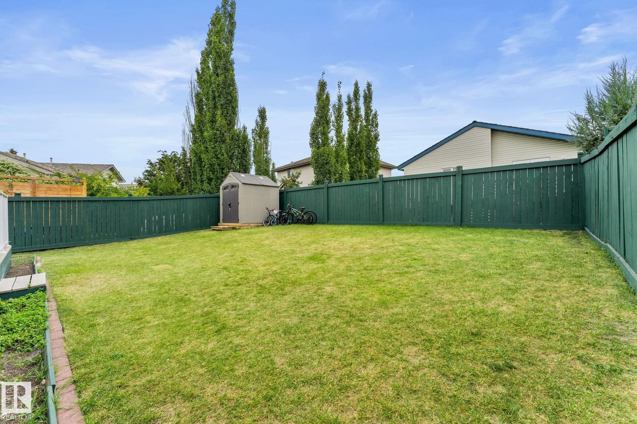 362 Blackburn Drive, Edmonton, AB - Outdoor