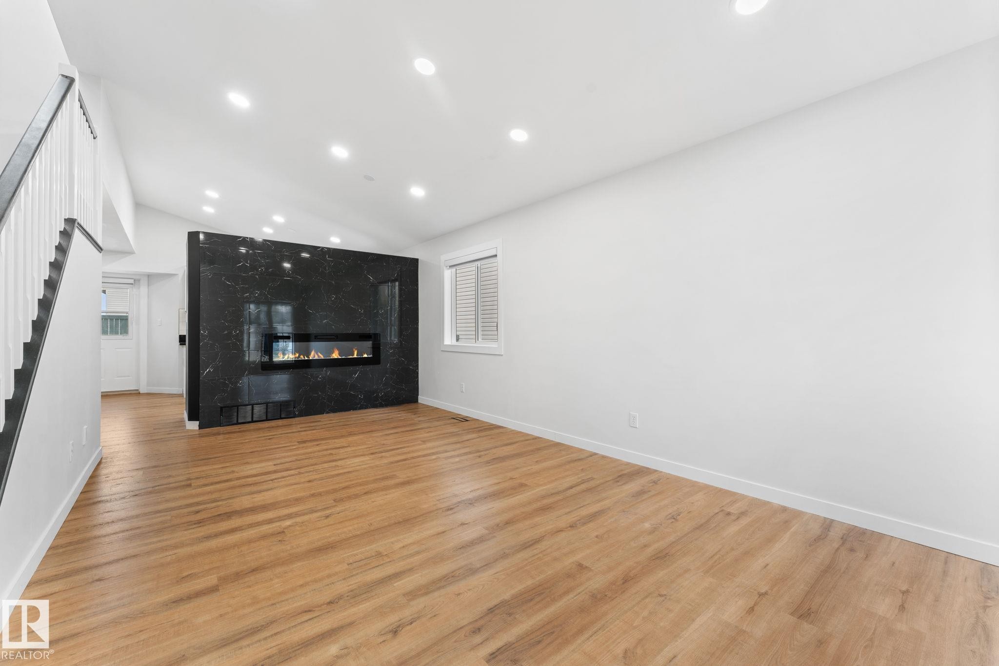 362 Blackburn Drive, Edmonton, AB - Indoor With Fireplace