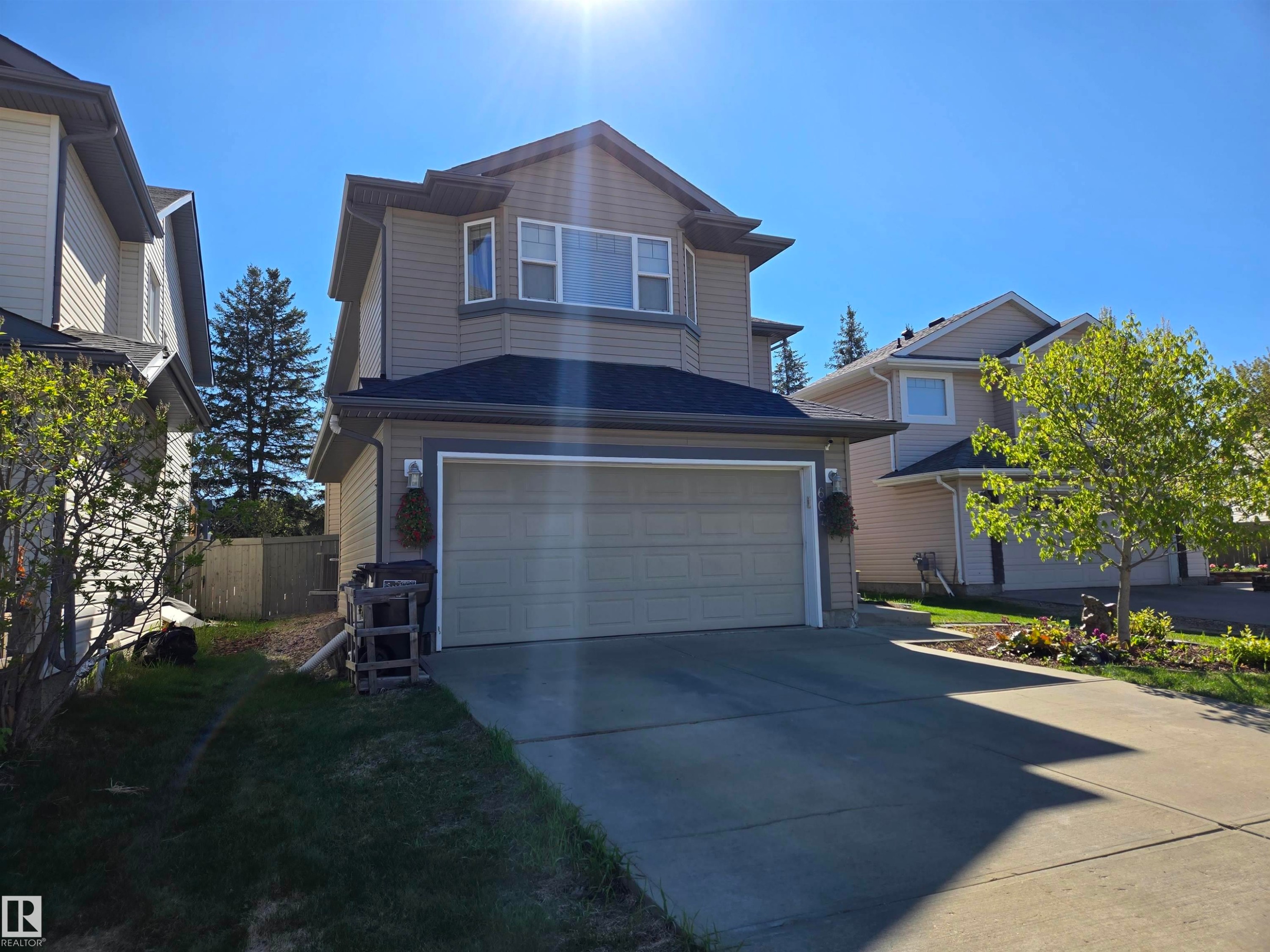 607 77 Street, Edmonton, AB - Outdoor With Facade