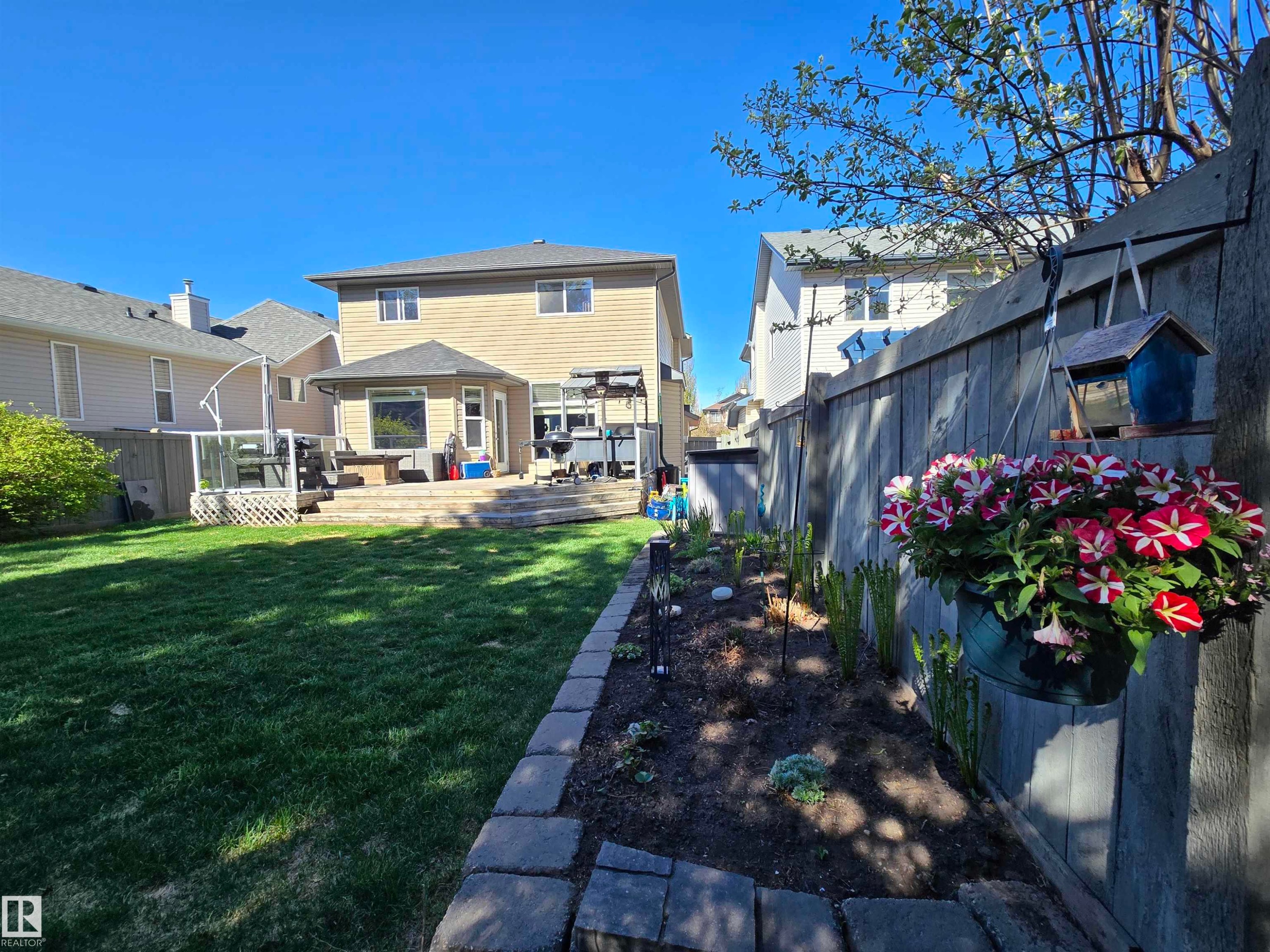 607 77 Street, Edmonton, AB - Outdoor With Exterior