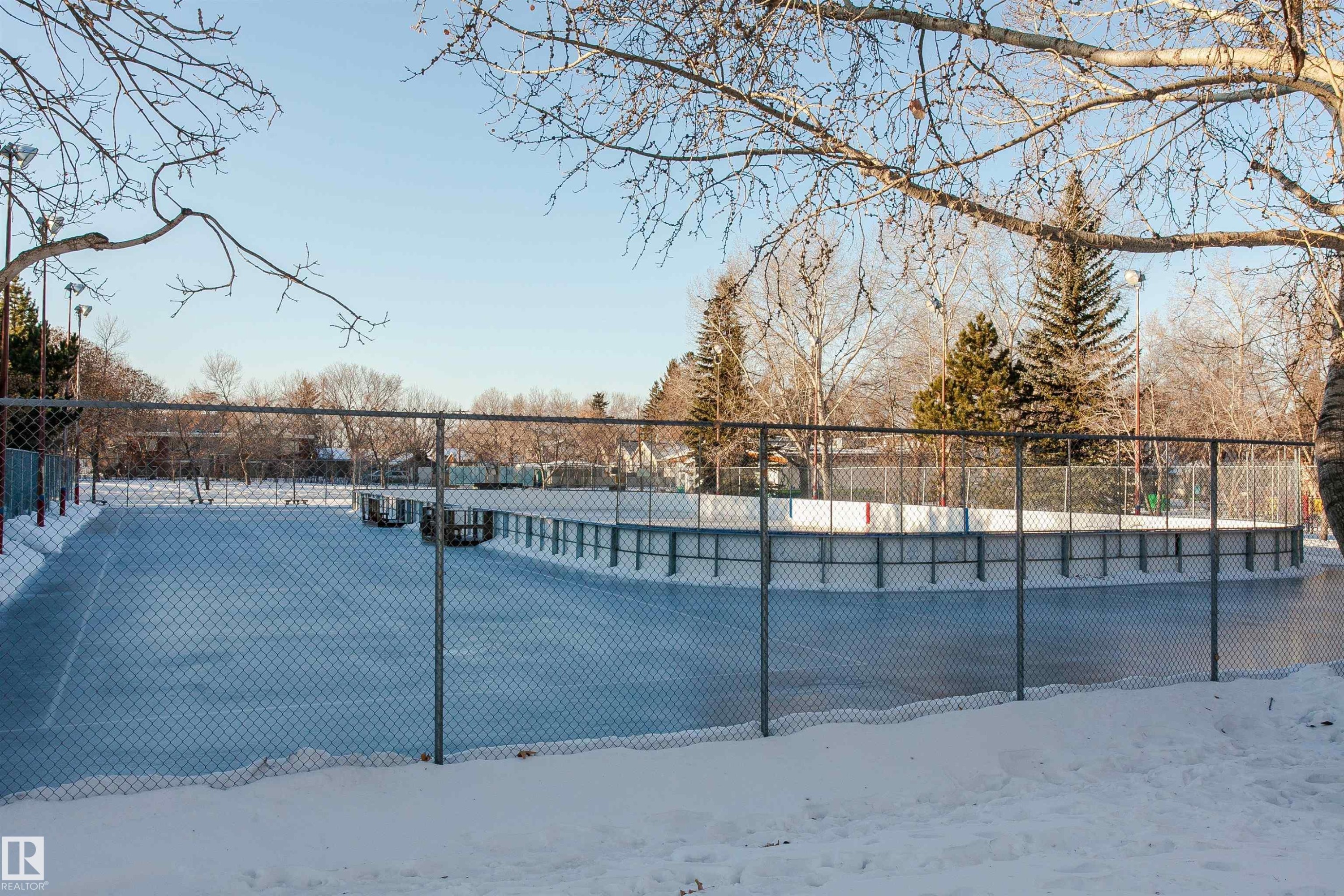 9359 74 Avenue, Edmonton, AB - Outdoor