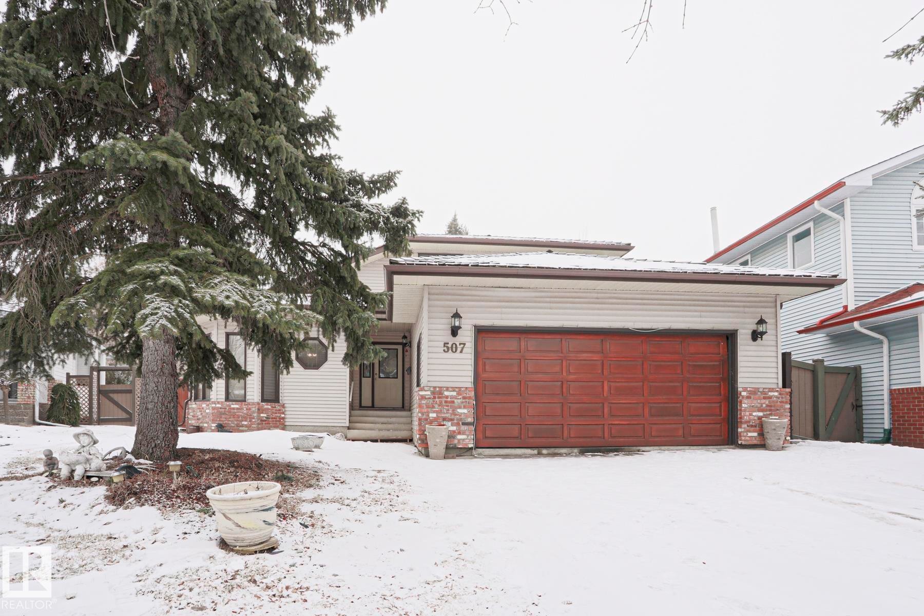 507 Burton Close, Edmonton, AB - Outdoor