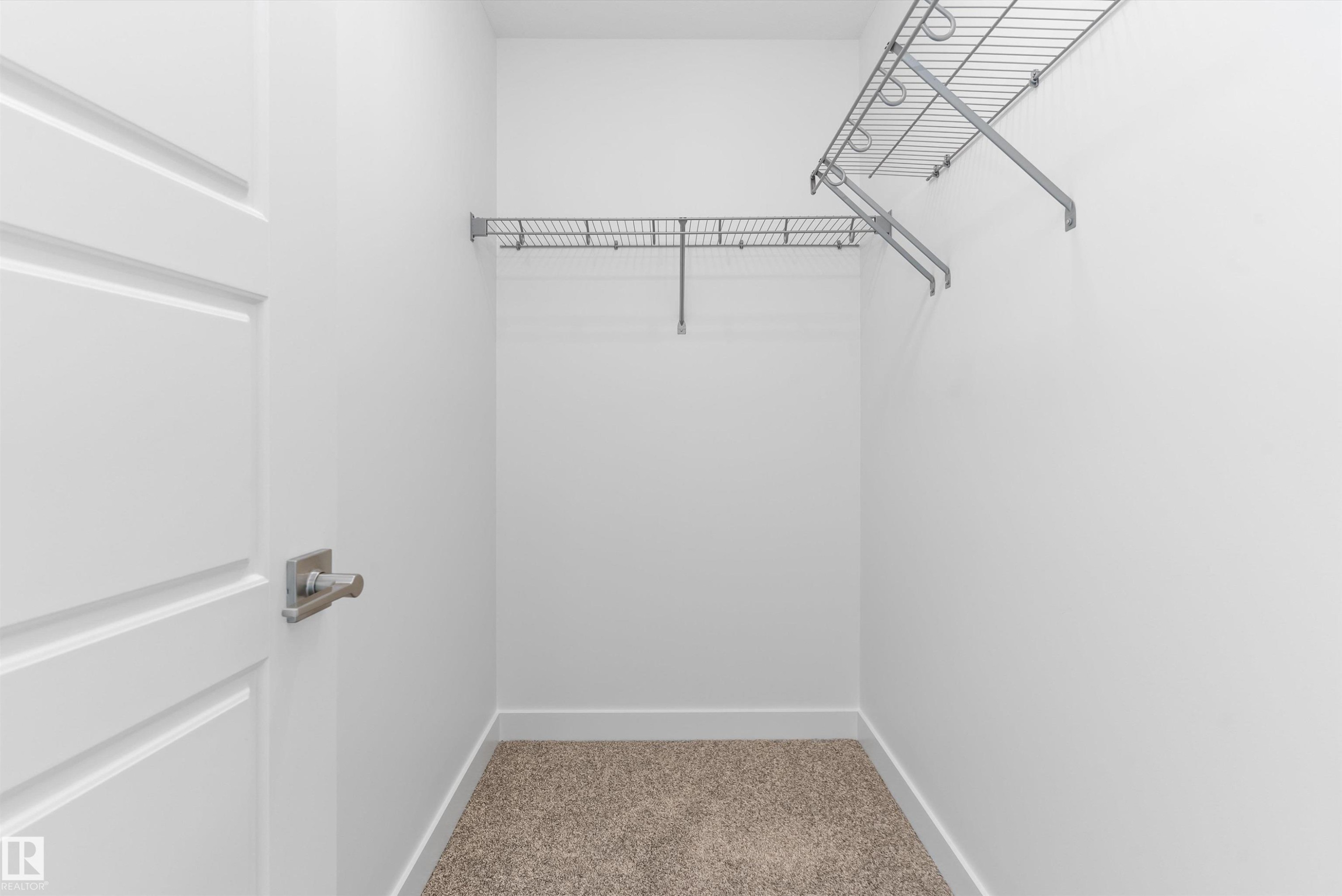 5047 Cawsey Link Sw, Edmonton, AB - Indoor With Storage
