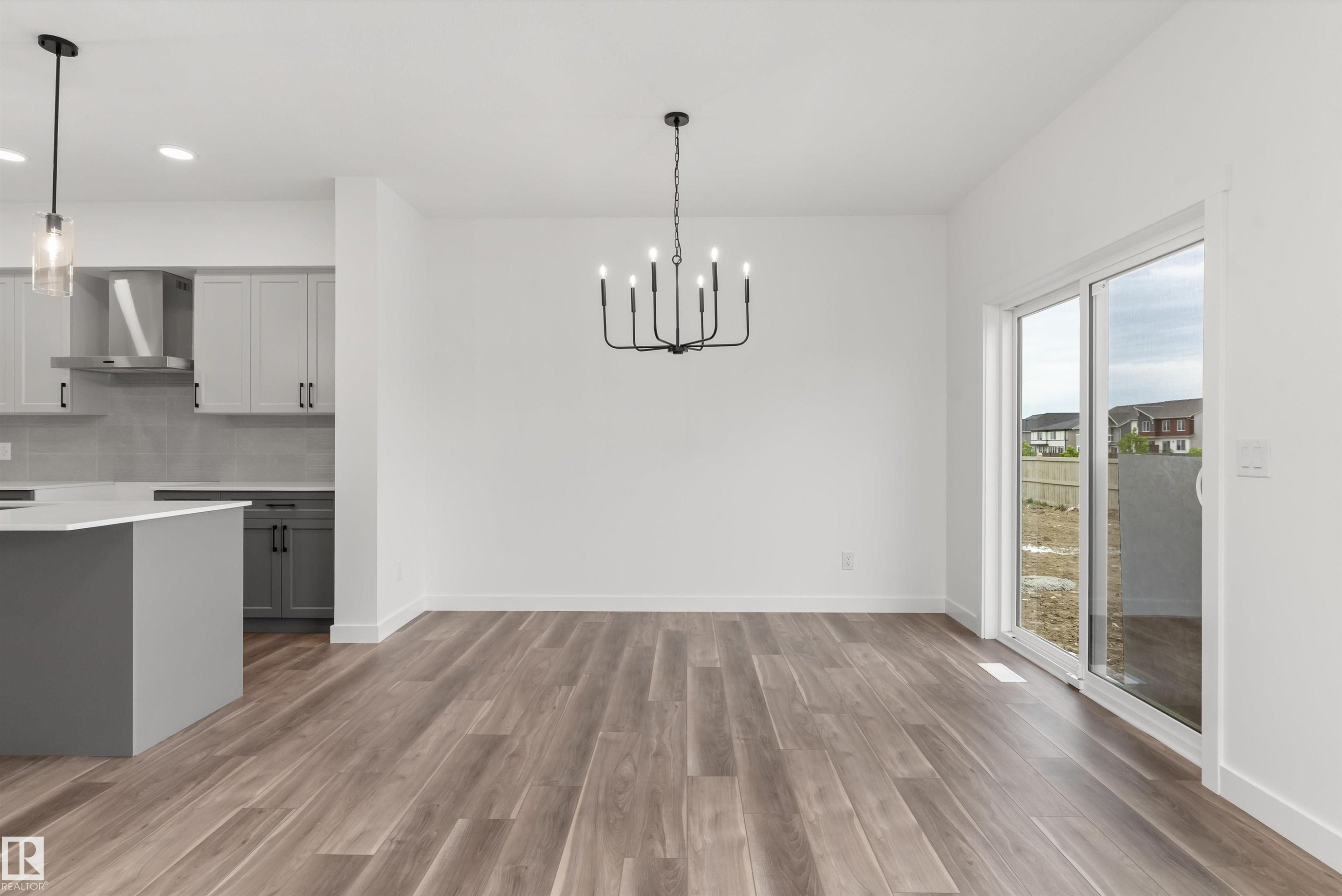 1048 Cristall Crescent, Edmonton, AB
